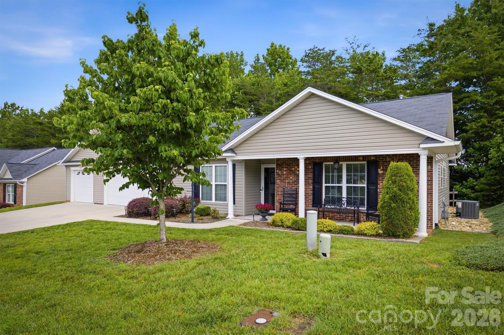 122 Lady Slipper Lane SW