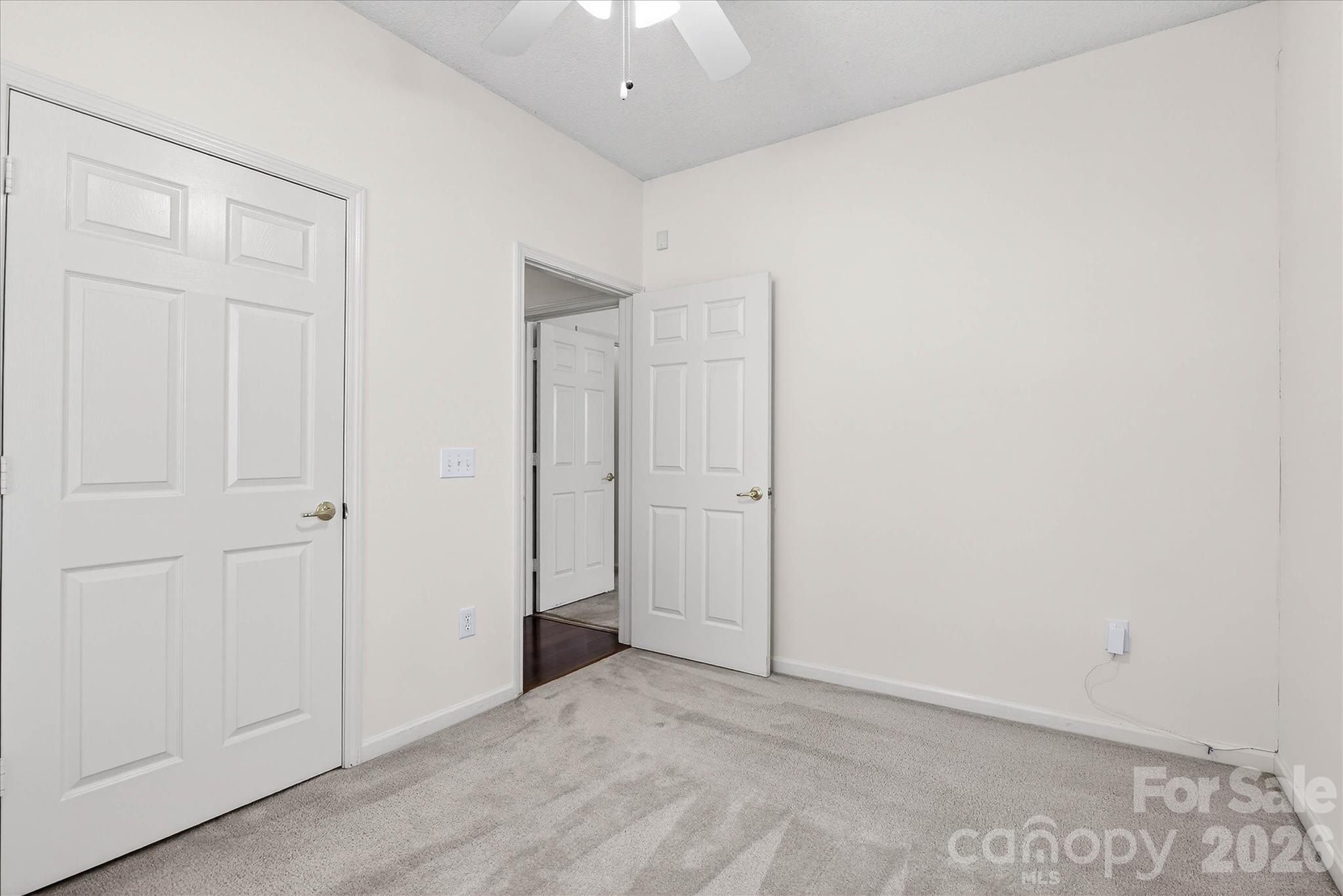 Huntington Ridge - Residential