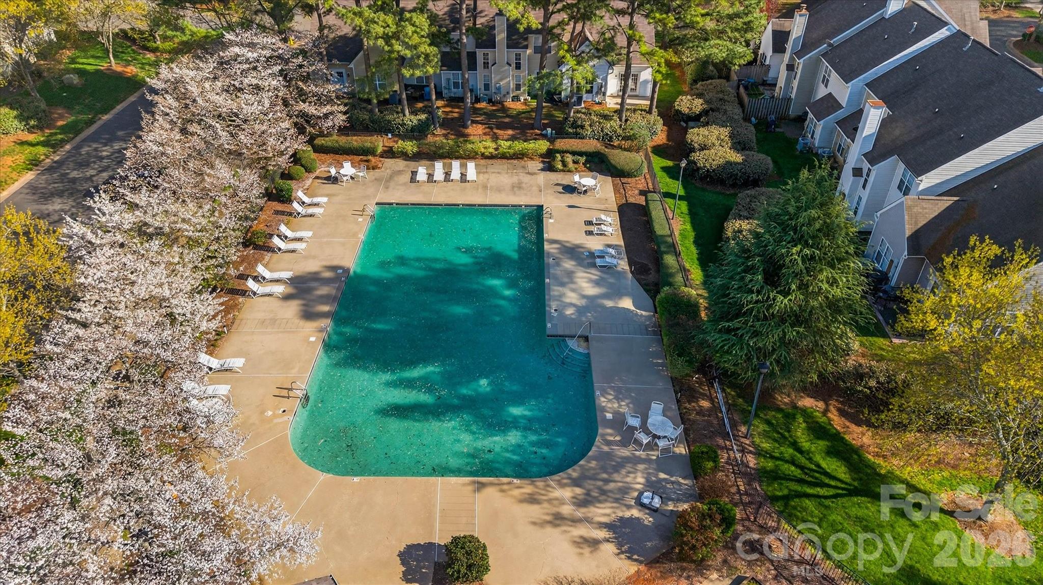 Huntington Ridge - Residential