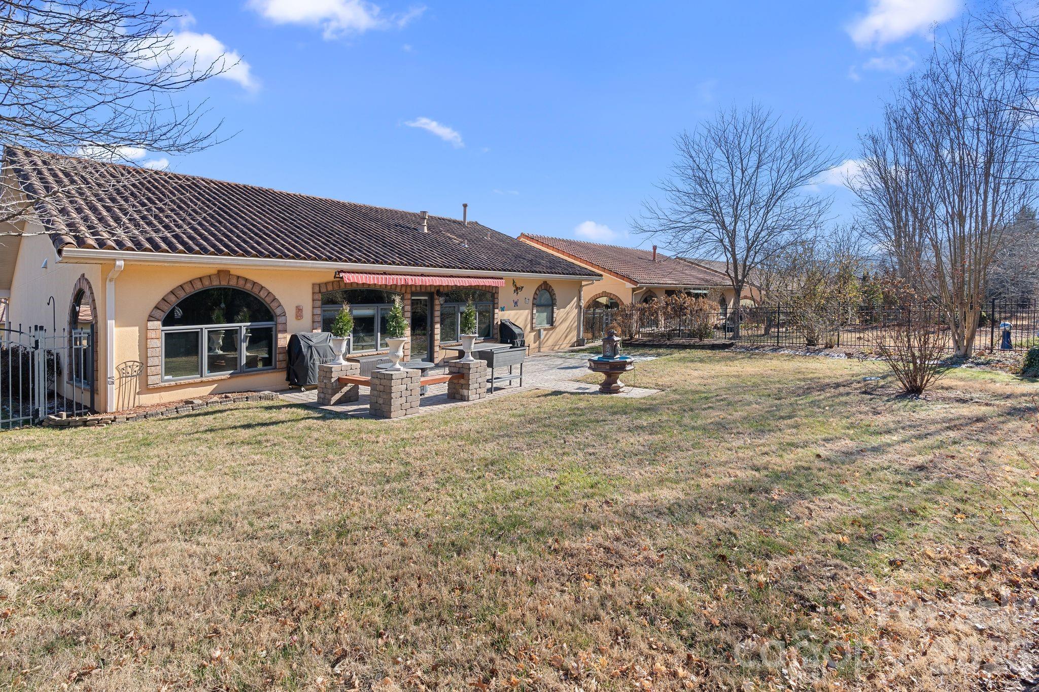 Bonito Ocaso in Crowell Farms - Residential