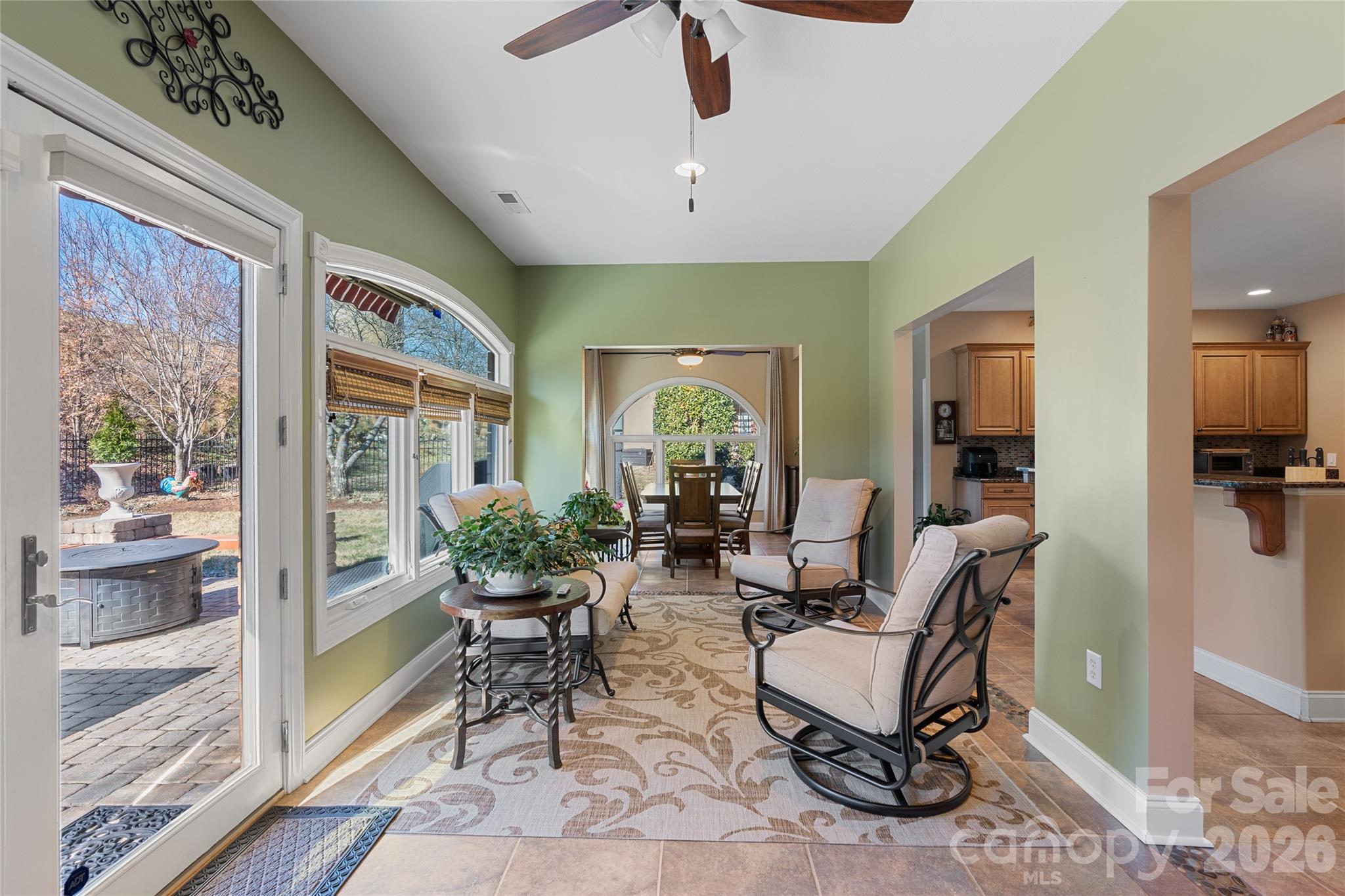 Bonito Ocaso in Crowell Farms - Residential