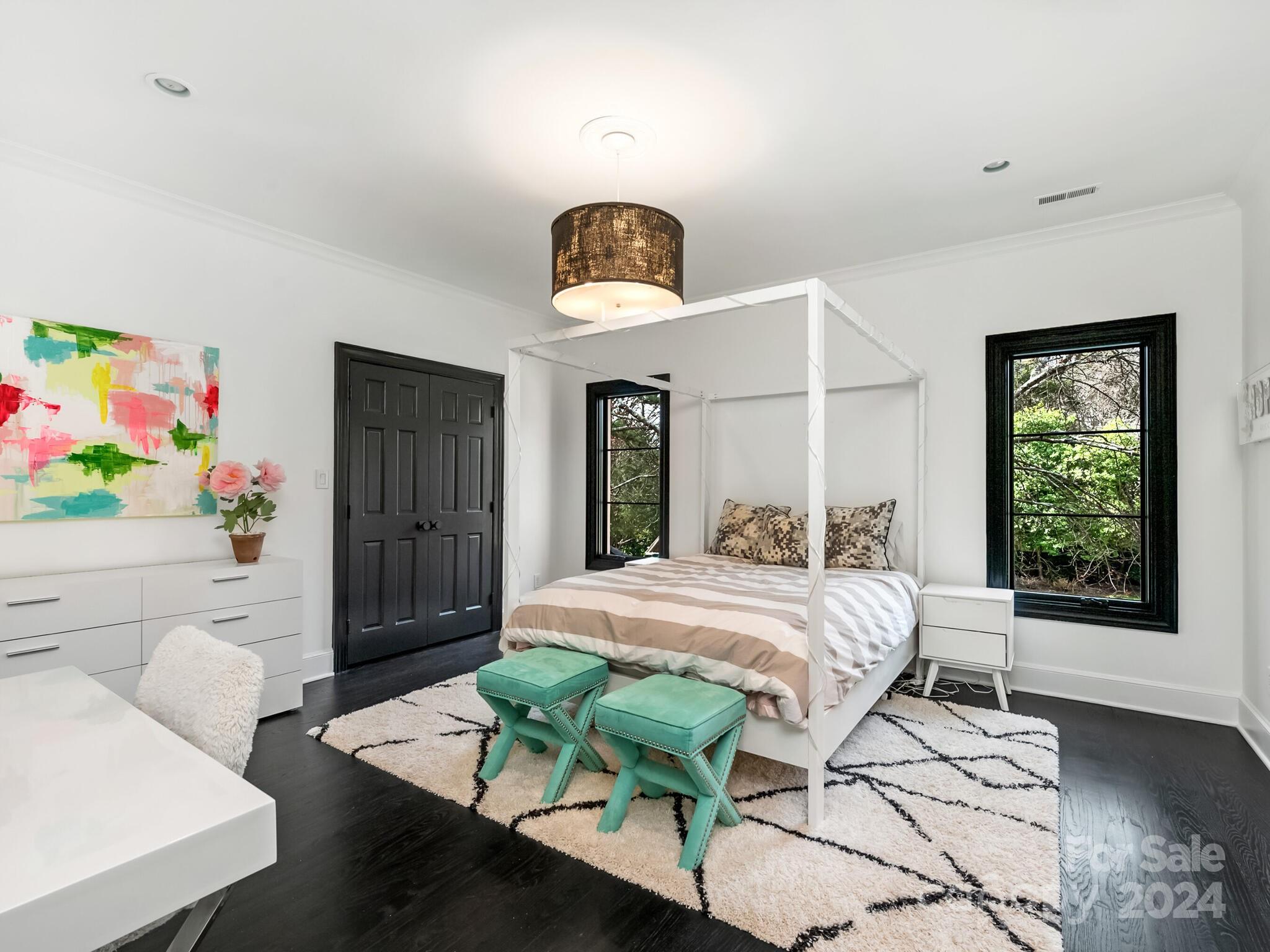 Seven Eagles - Residential