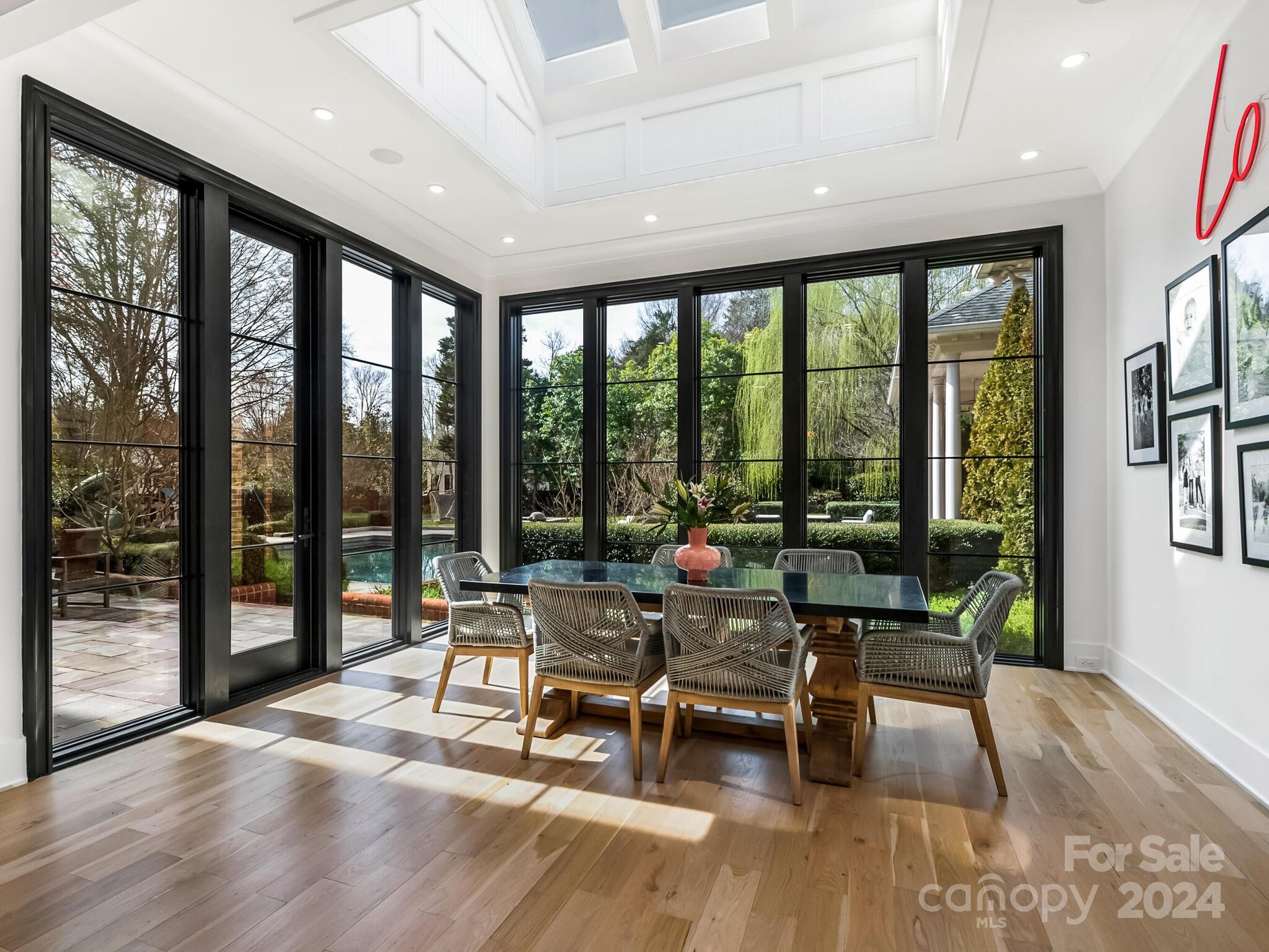 Seven Eagles - Residential