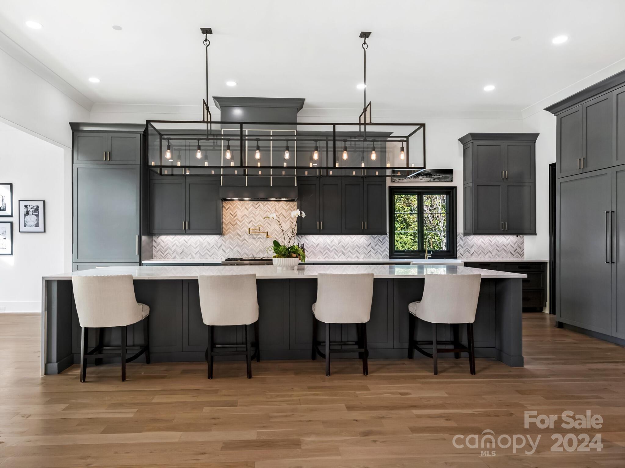 Seven Eagles - Residential