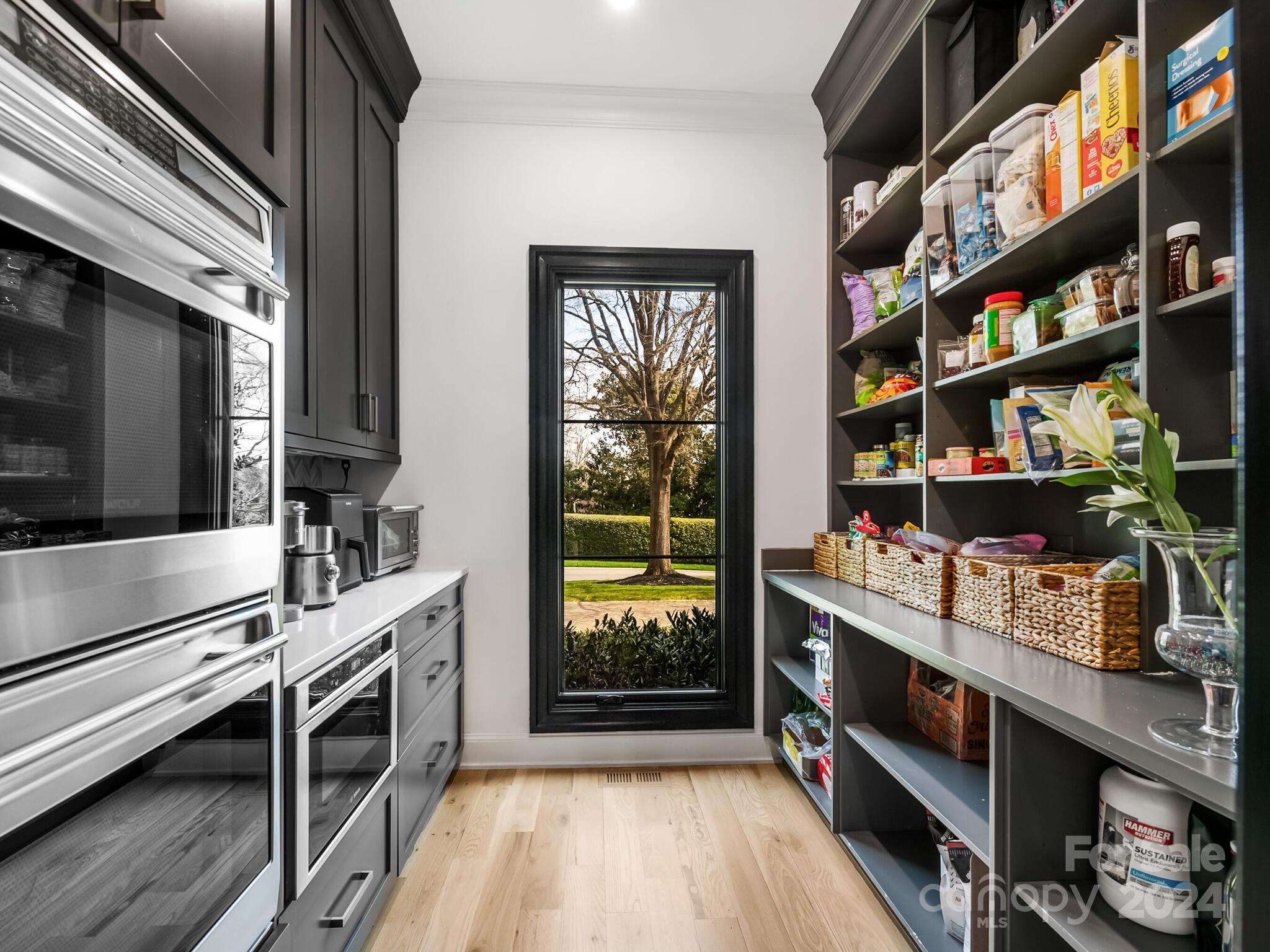 Seven Eagles - Residential