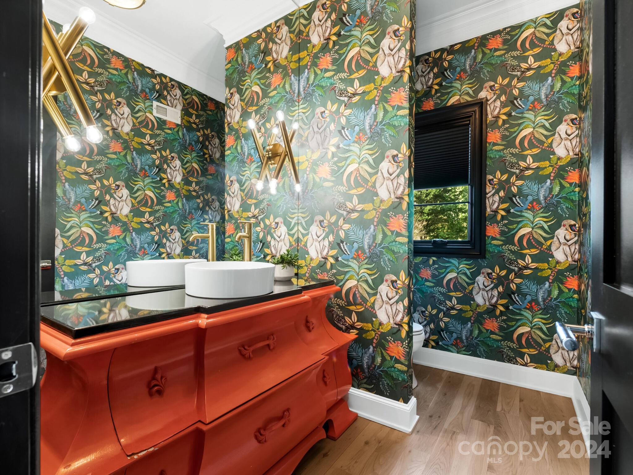 Seven Eagles - Residential