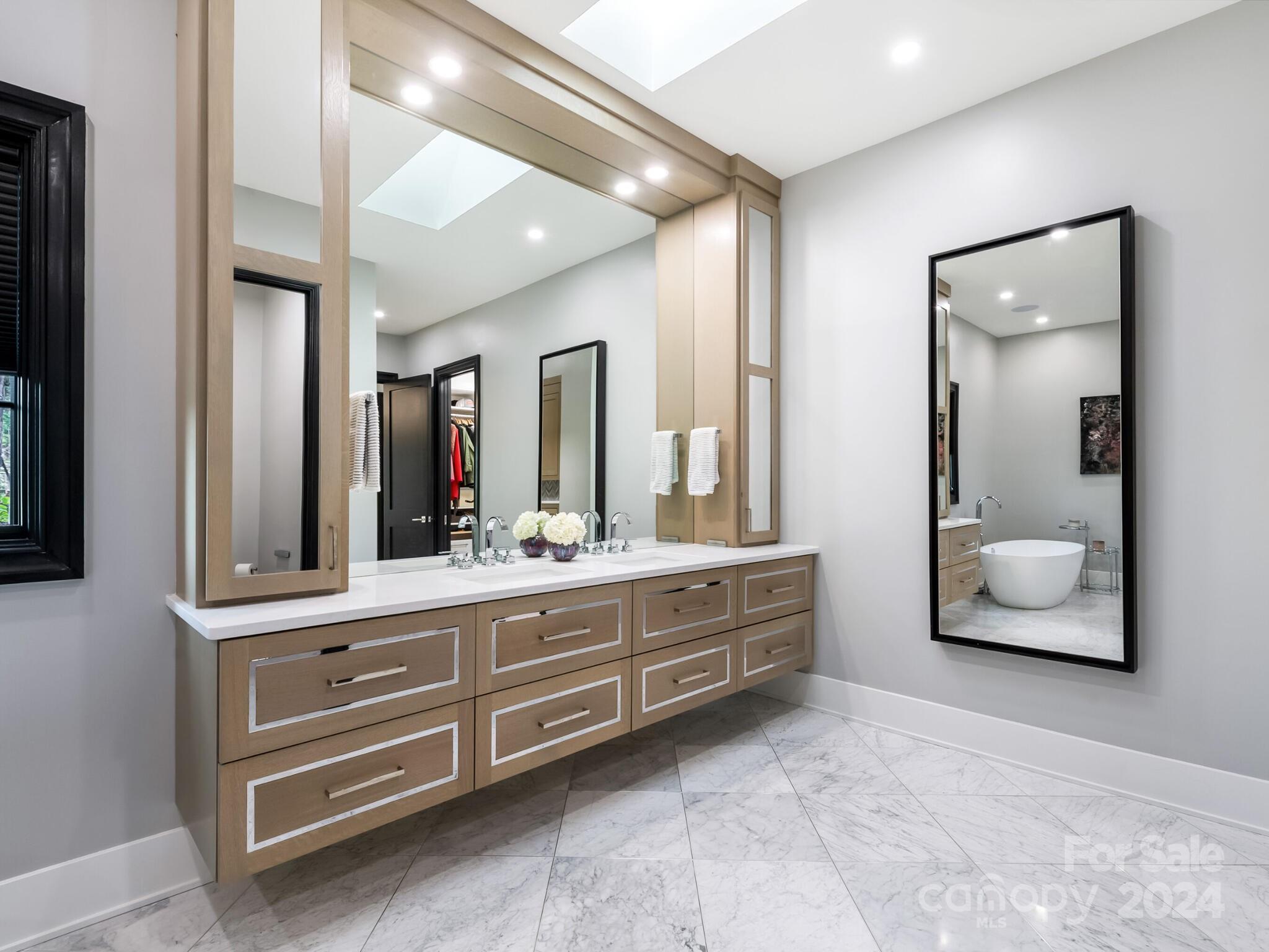 Seven Eagles - Residential