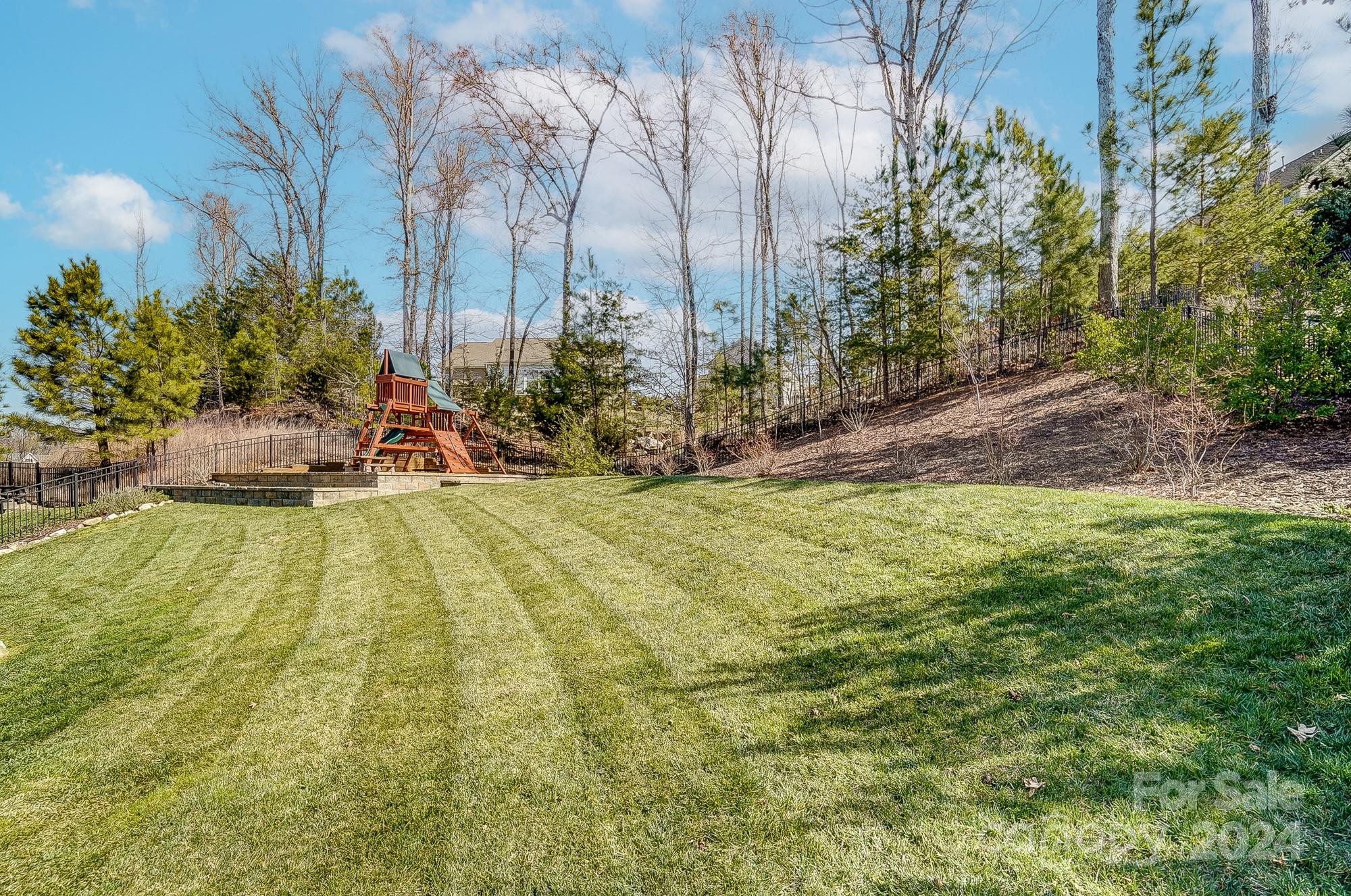 The Manors at Lake Ridge - Residential