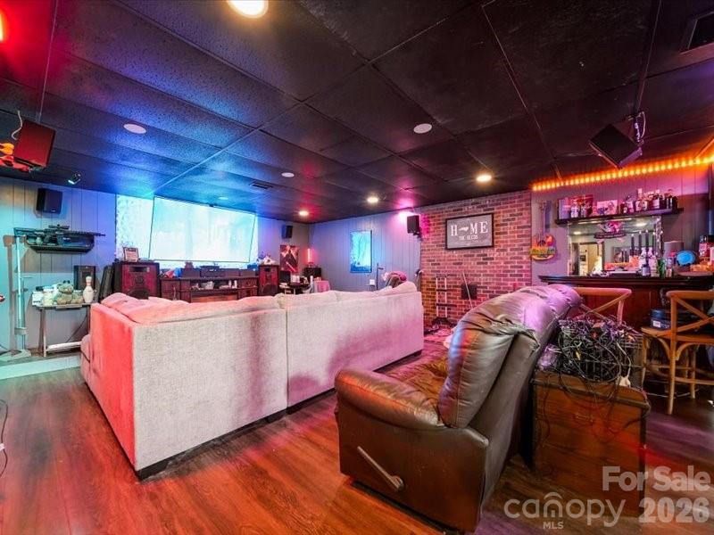 Granada Farms - Residential