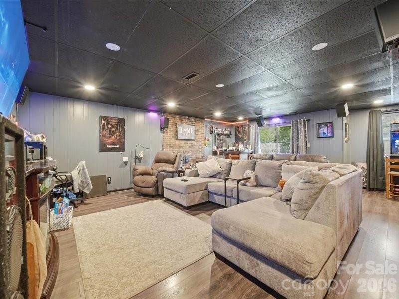Granada Farms - Residential