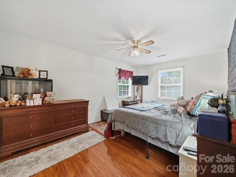 Granada Farms - Residential