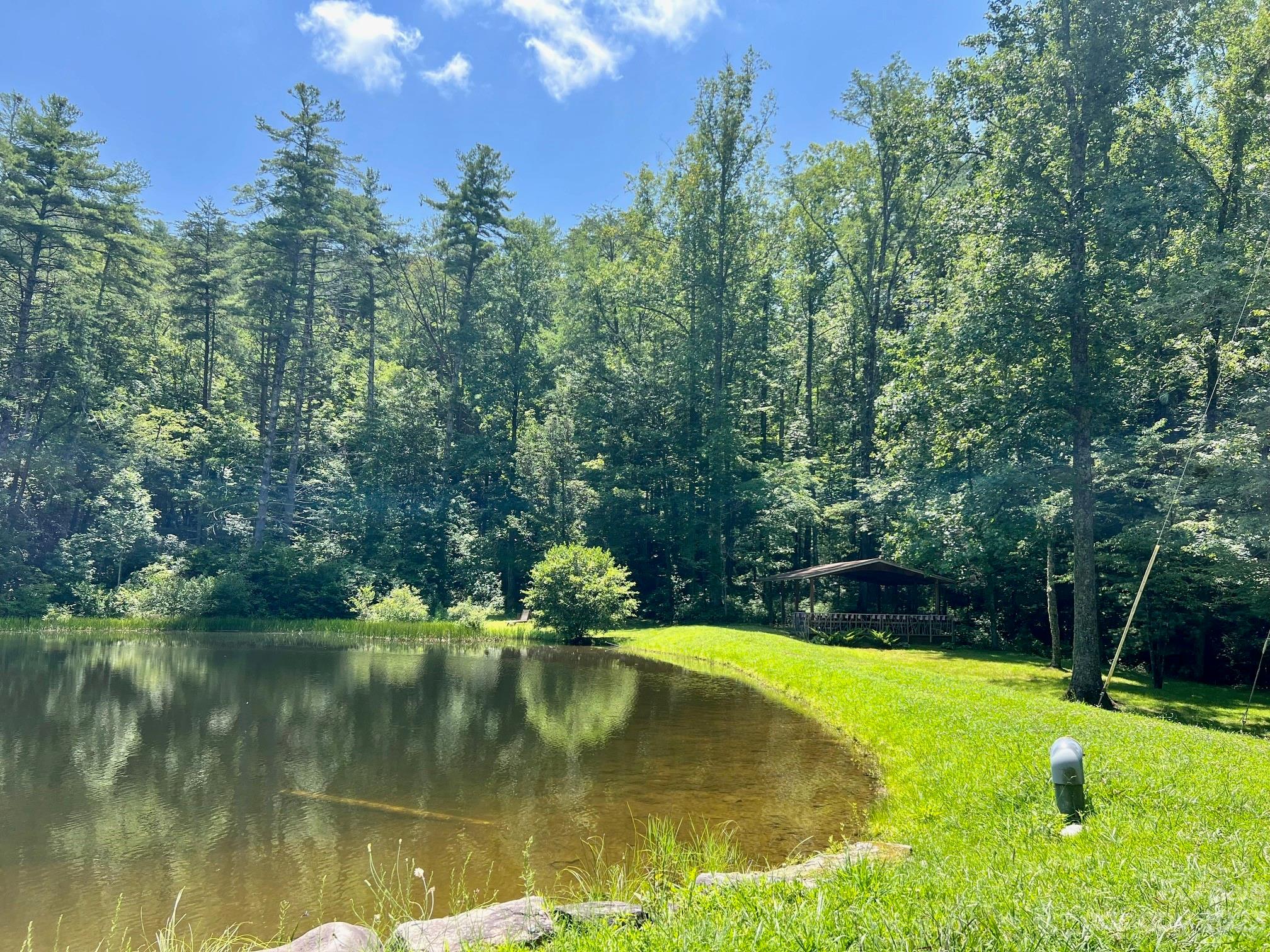 Round Mountain - Land