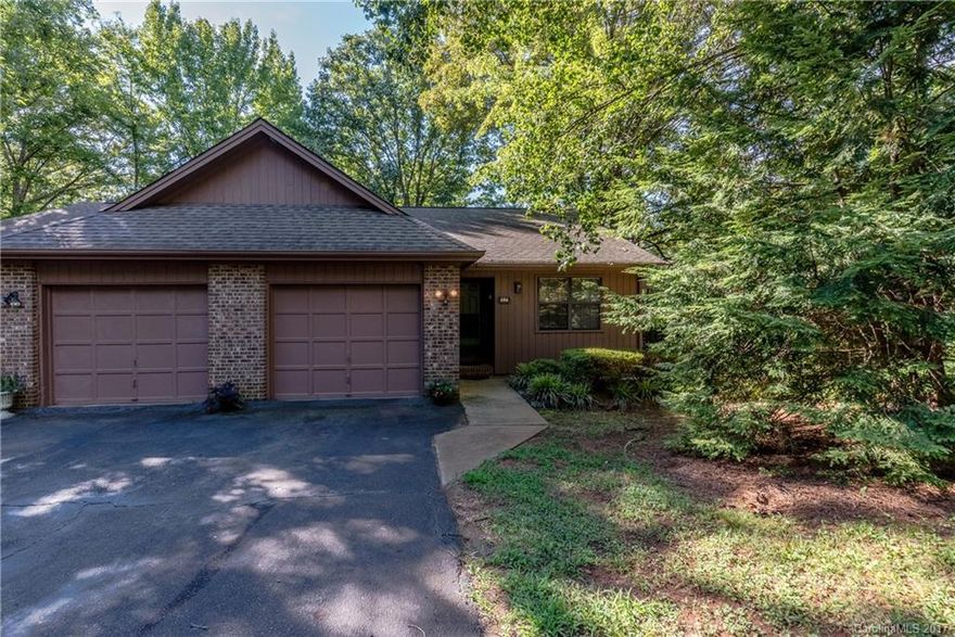 Lovely 2 bed, 1.5 bath duplex condo with attached one car garage in desirable Regent Park in Fort Mill.  Deck overlooks wooded lot.  All landscaping and exterior maintenance included in low monthly HOA fee. Seller providing for replacement of the entire HVAC - see attachments.  This one won't last! Showings begin Friday, August 4 at 2:00PM.