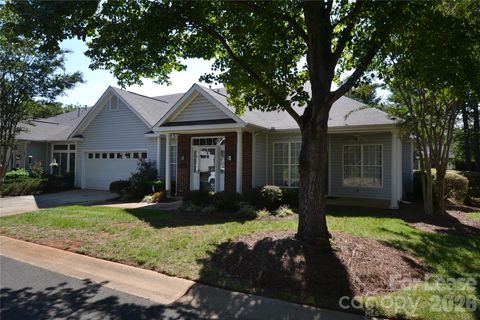 Photo of 6307 Half Dome Drive, Charlotte, NC 28269 (MLS # 4337310)