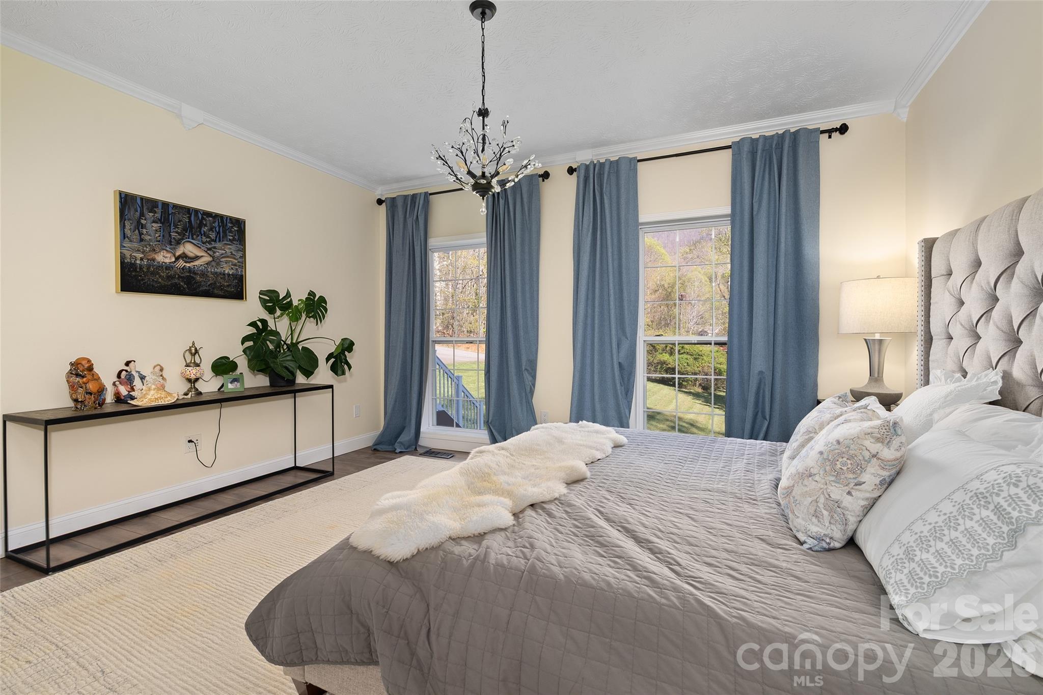 Ruth Villa - Residential