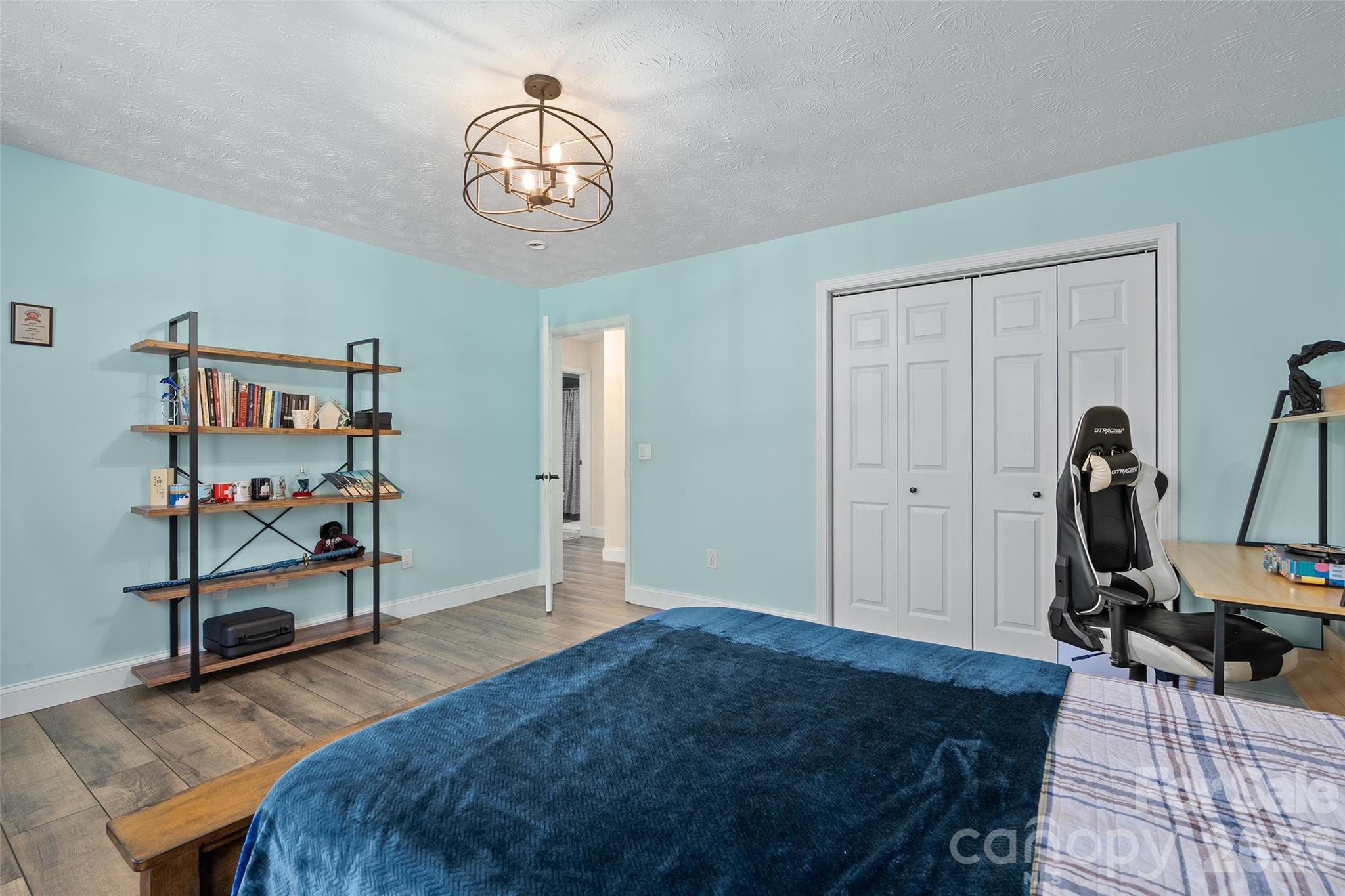 Ruth Villa - Residential