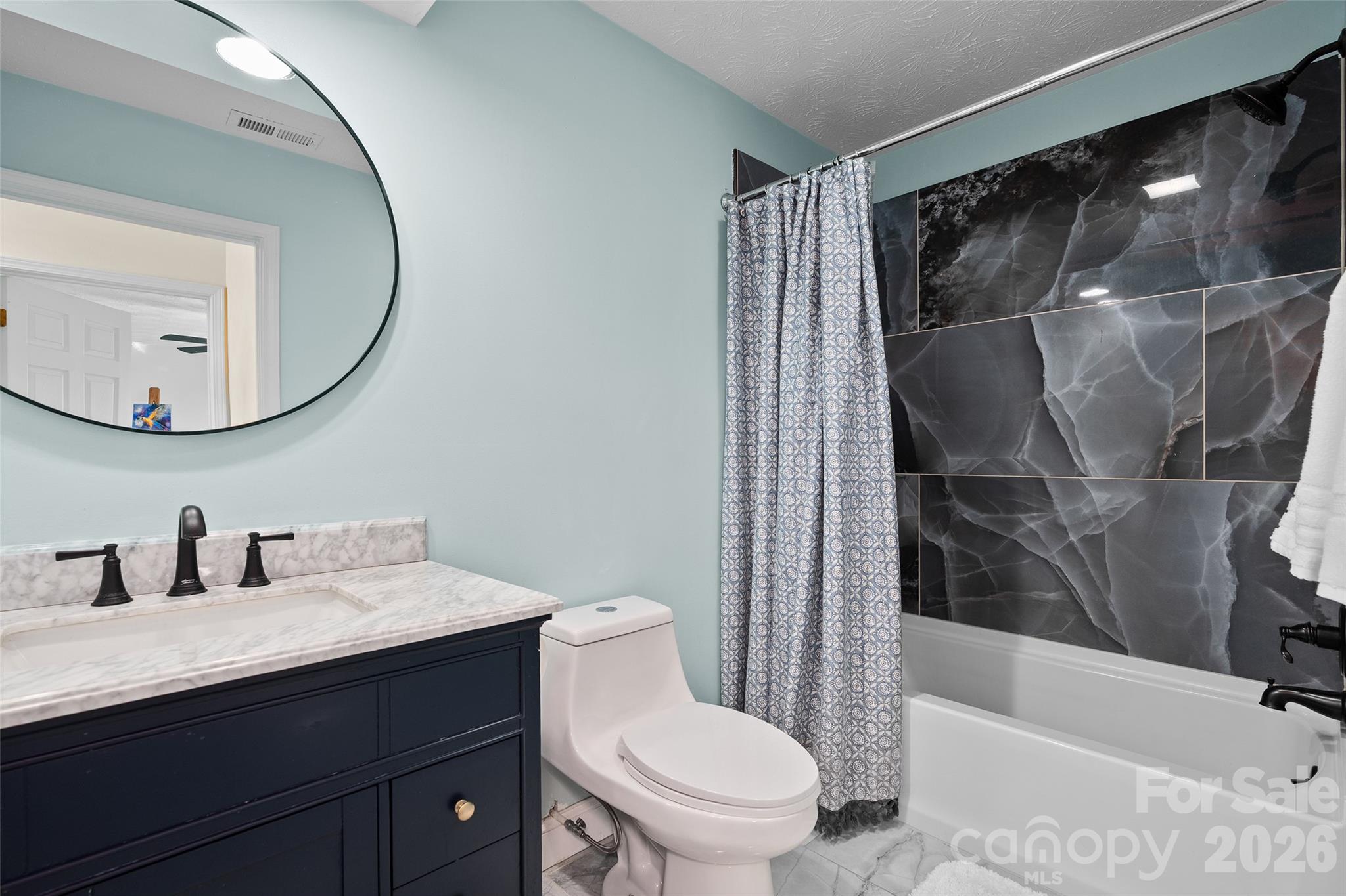 Ruth Villa - Residential