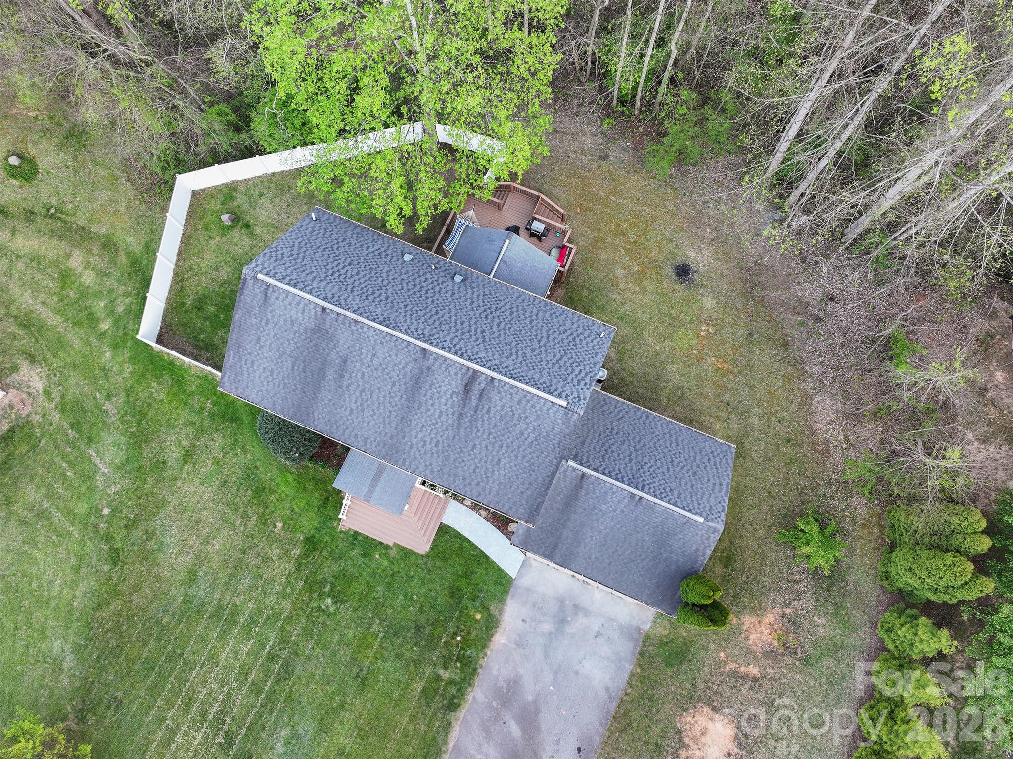 Ruth Villa - Residential