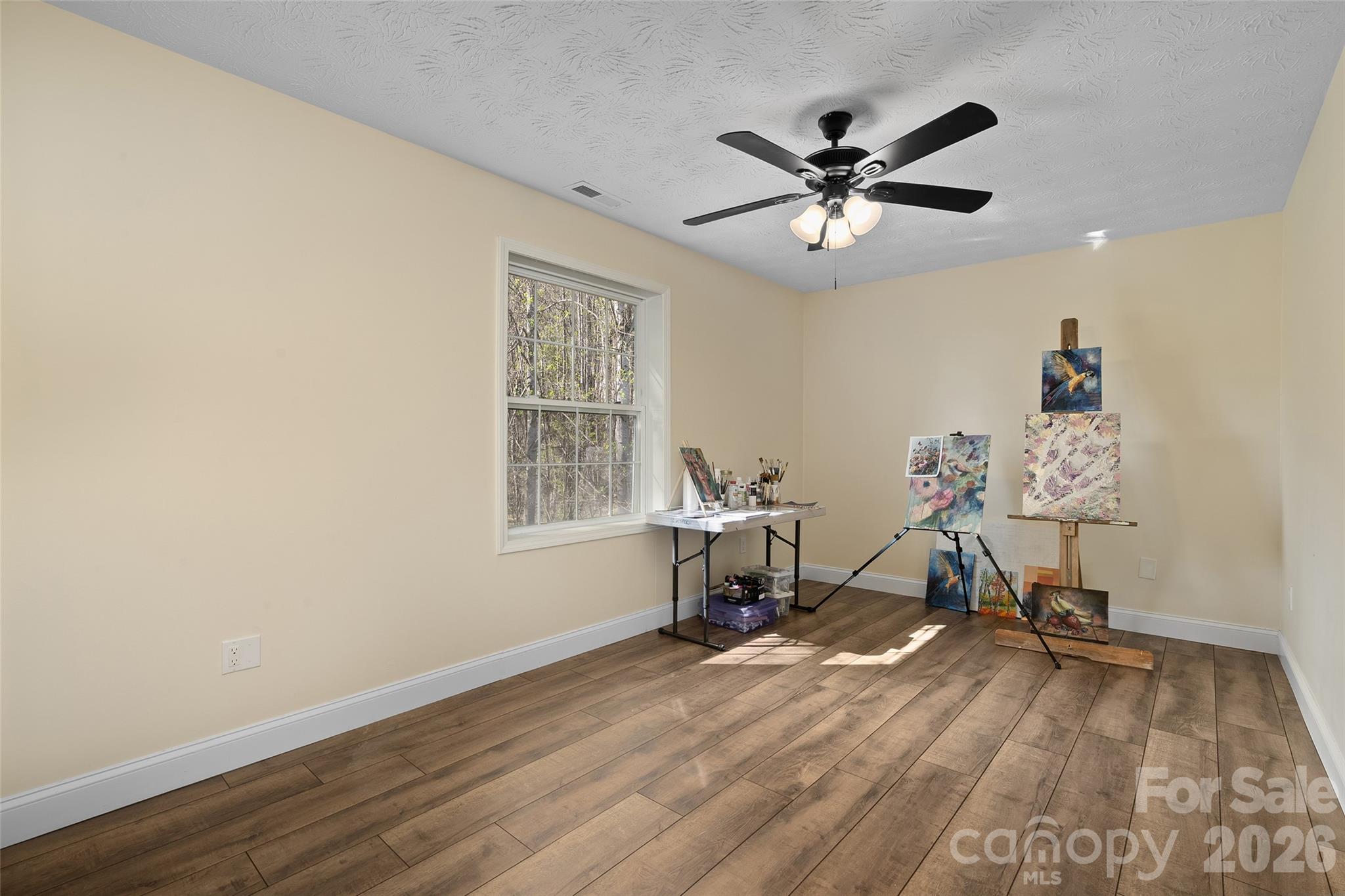 Ruth Villa - Residential