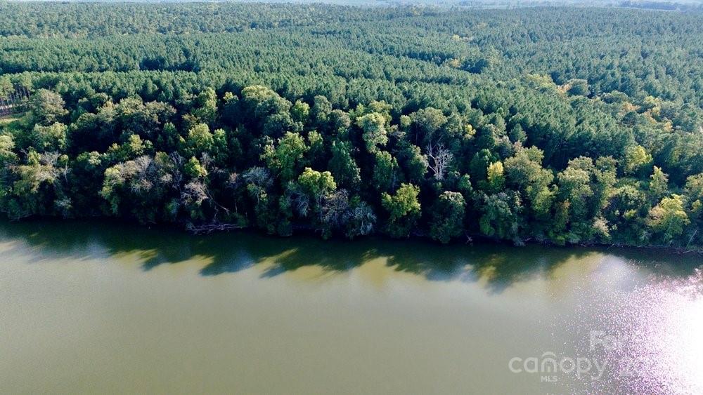 The Crossings - Land