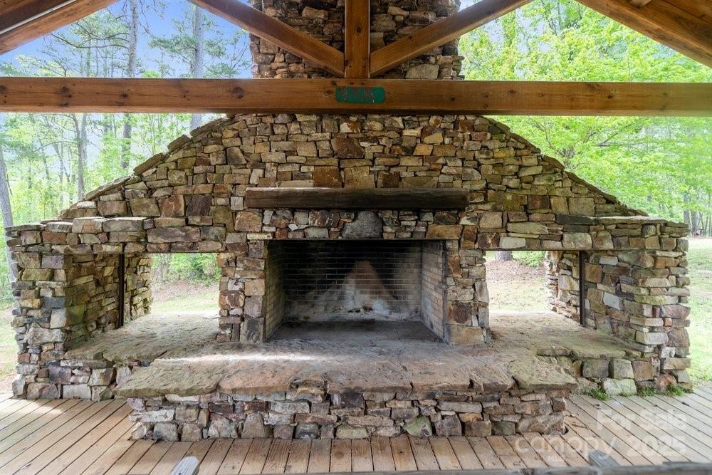 The Crossings - Land