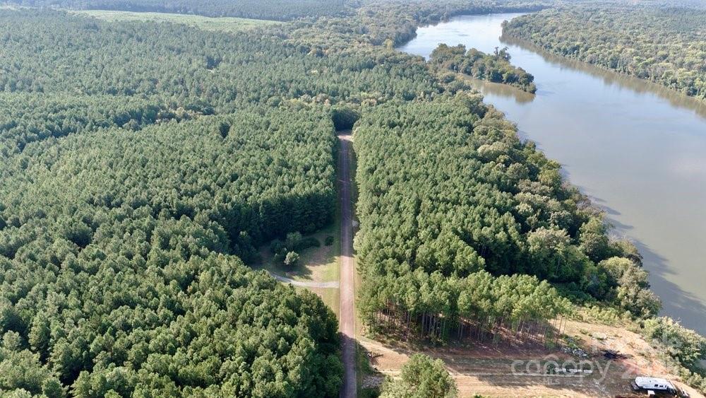 The Crossings - Land