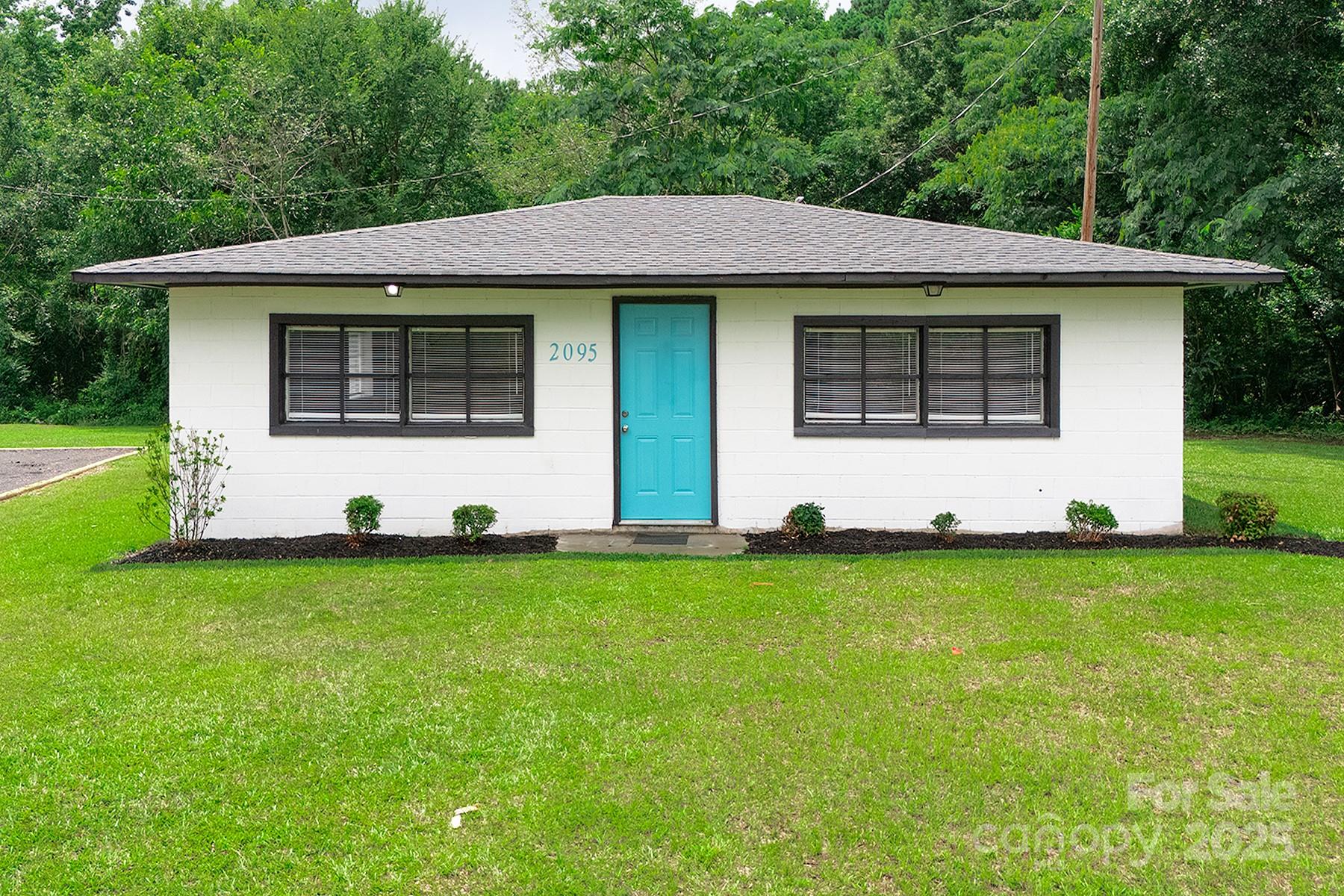 2091 & 2095 Catawba River Road