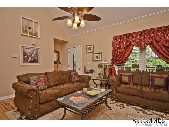 Mountain Living - Residential