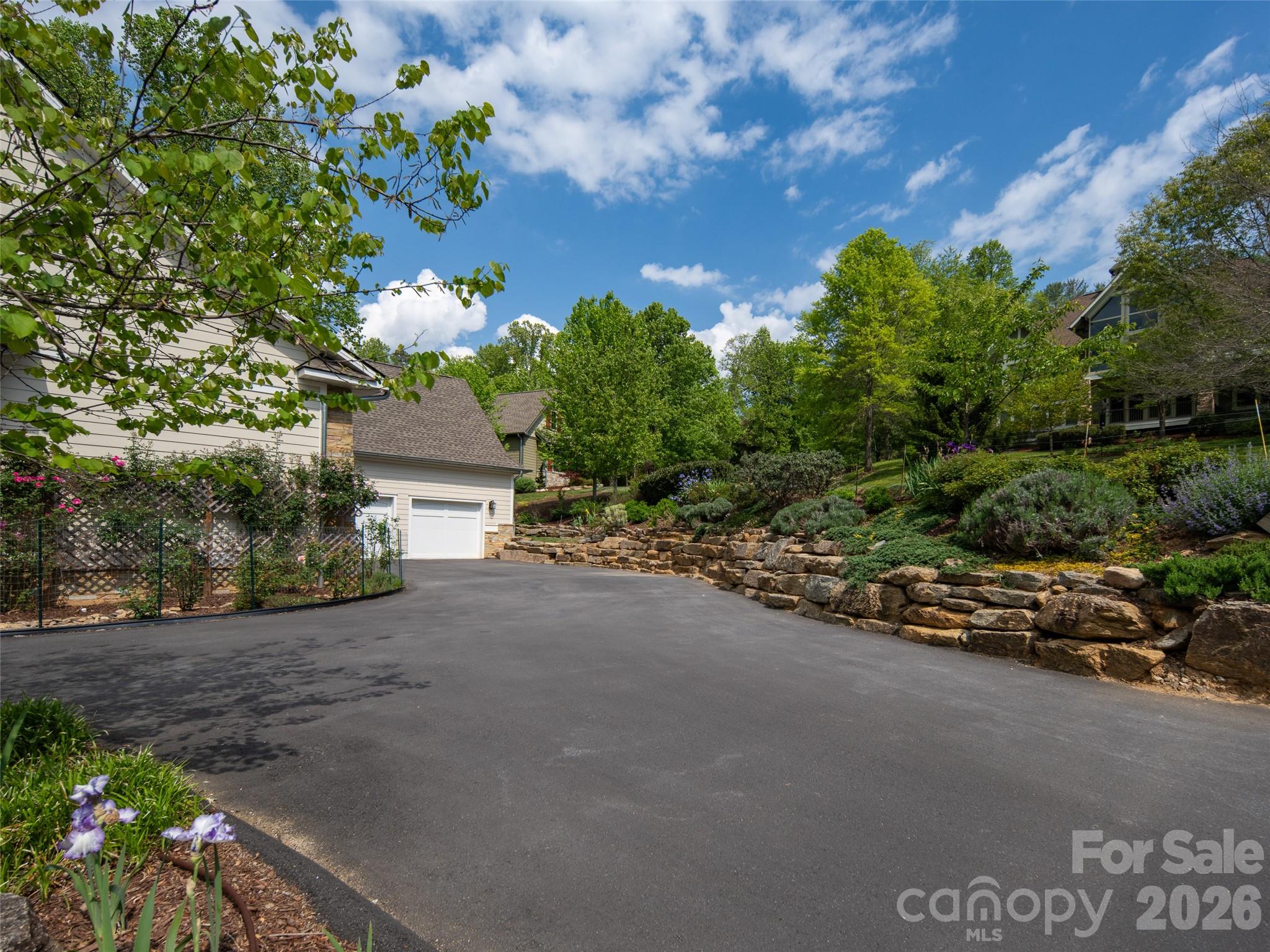 Biltmore Lake - Residential