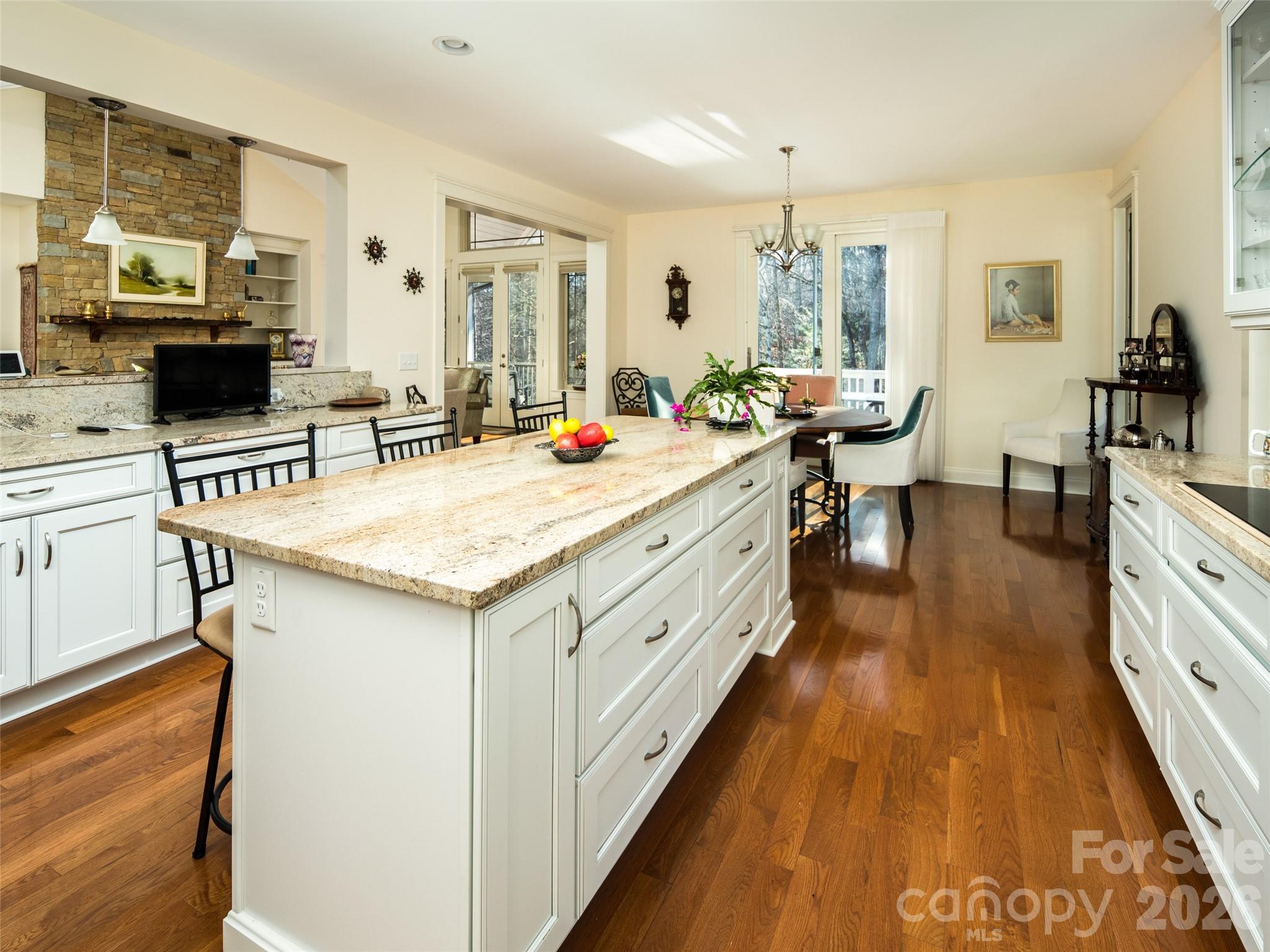 Biltmore Lake - Residential