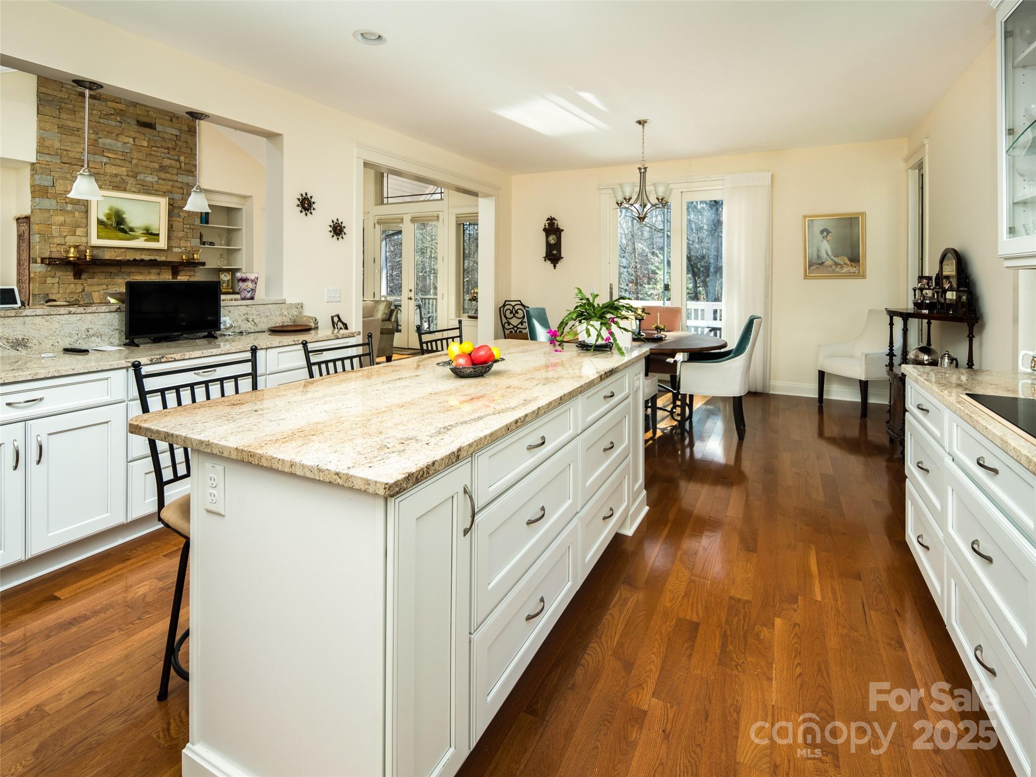 Biltmore Lake - Residential