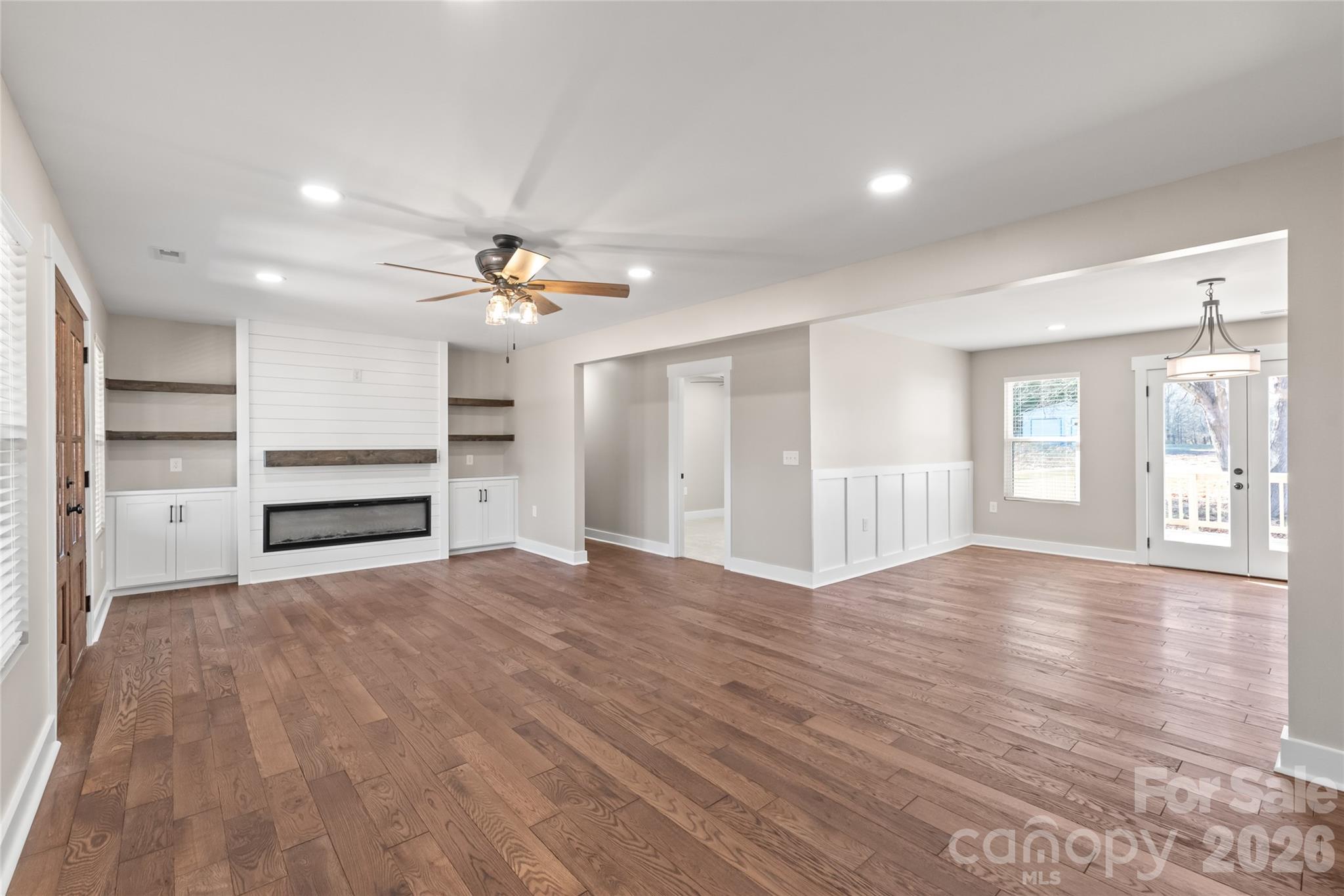 11956 Sam Black Road