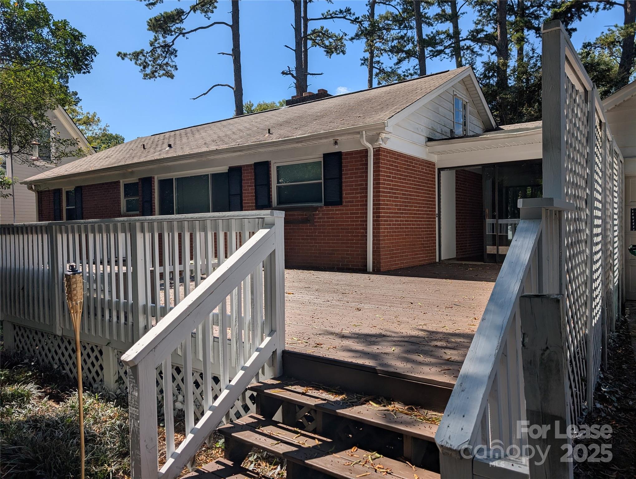 Commonwealth - Residential Lease