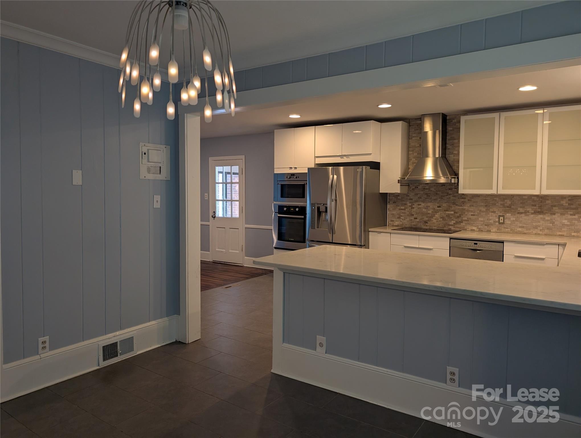 Commonwealth - Residential Lease