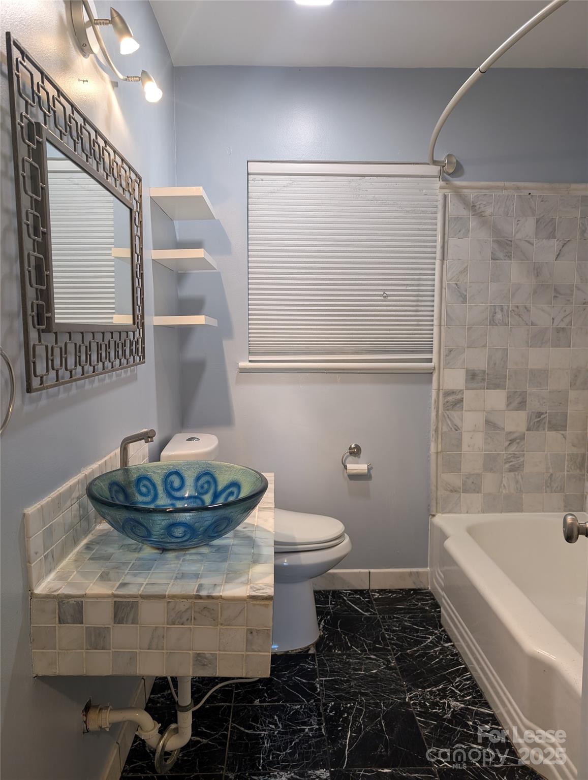 Commonwealth - Residential Lease