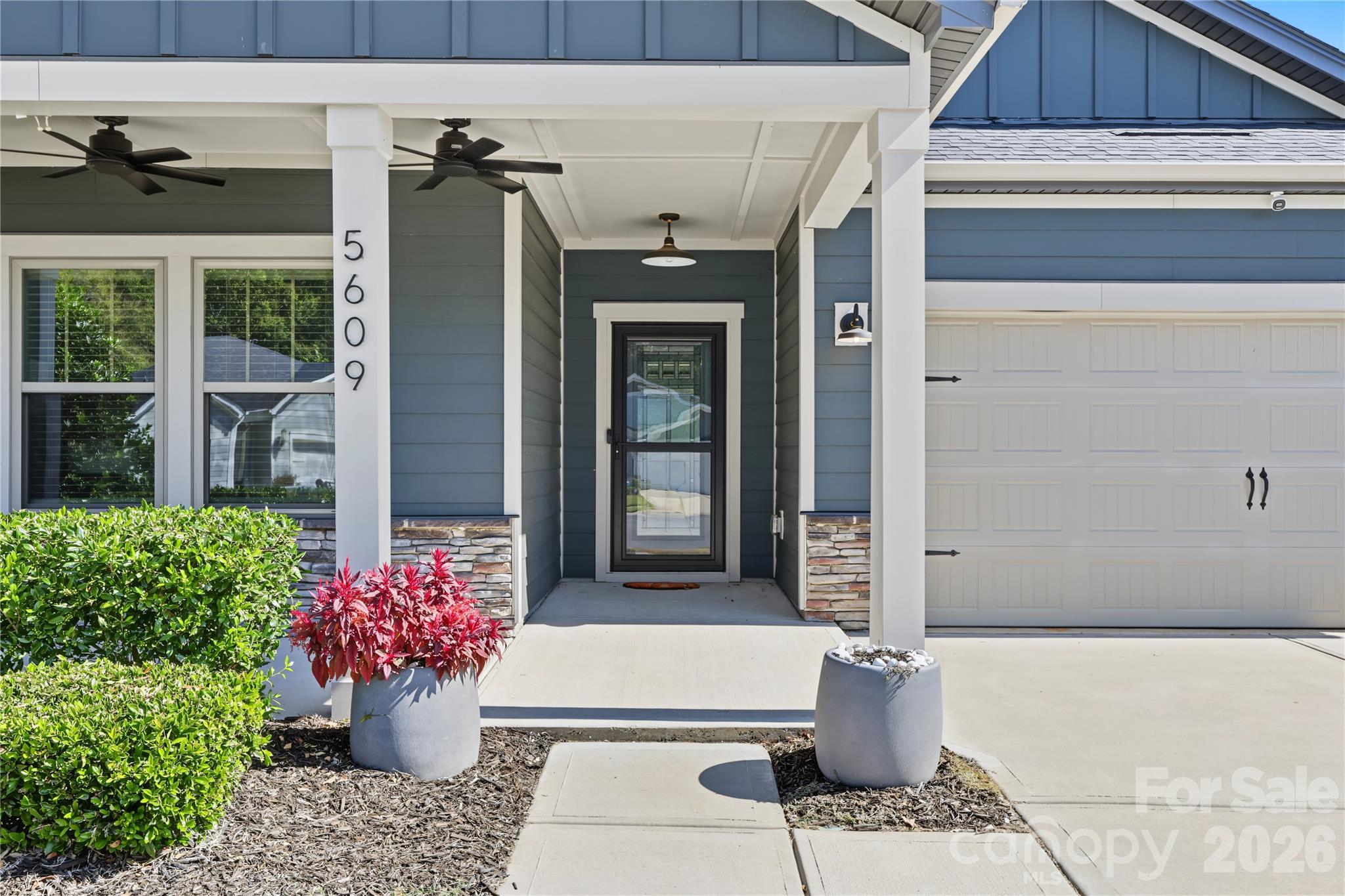 5609 Lavaux Court