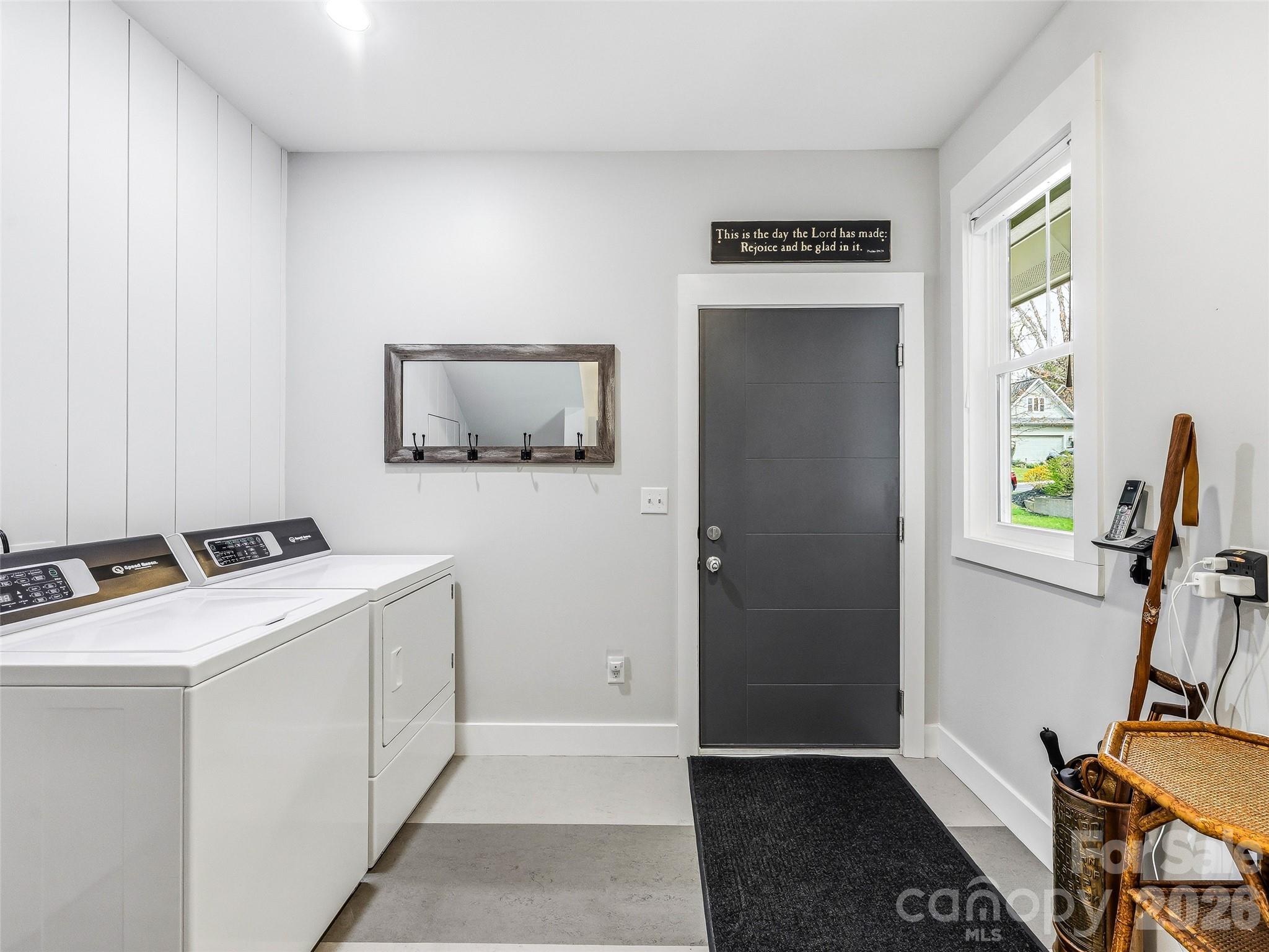 Cummings Cove - Residential