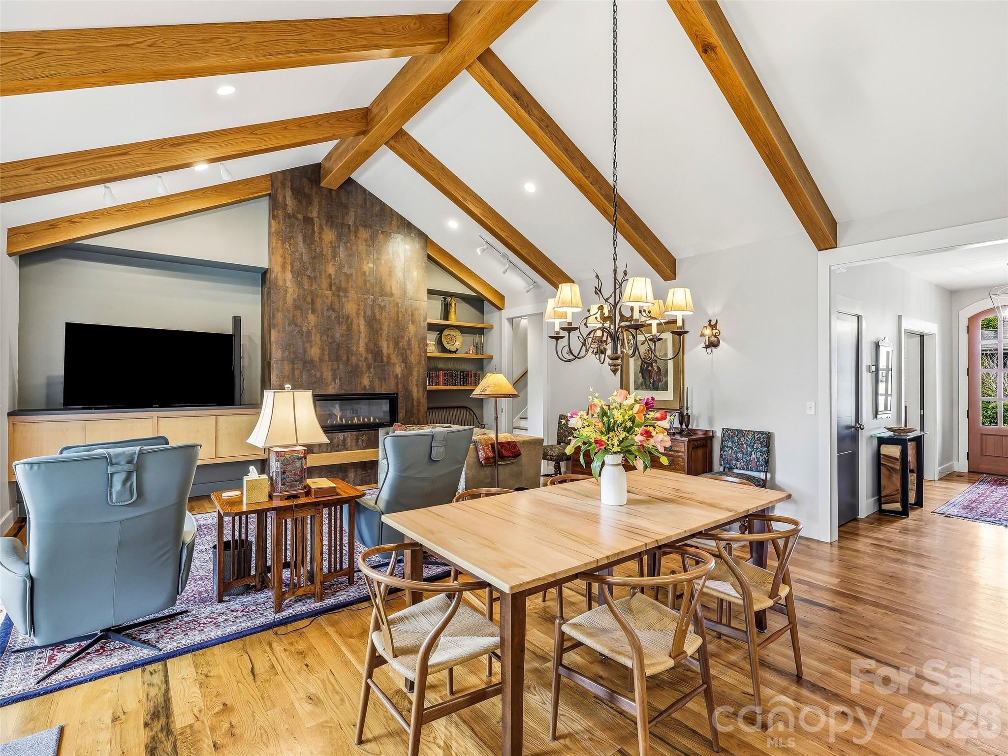 Cummings Cove - Residential