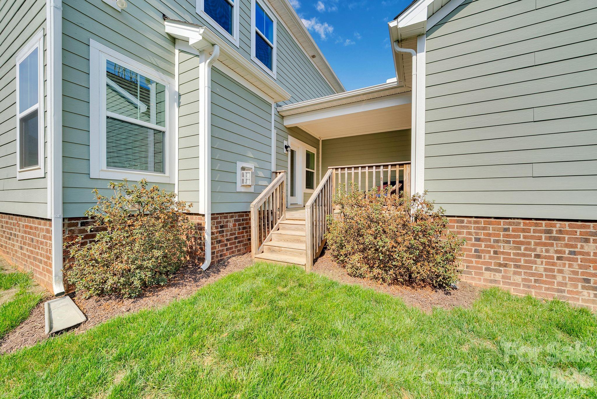 Kellswater Bridge - Residential