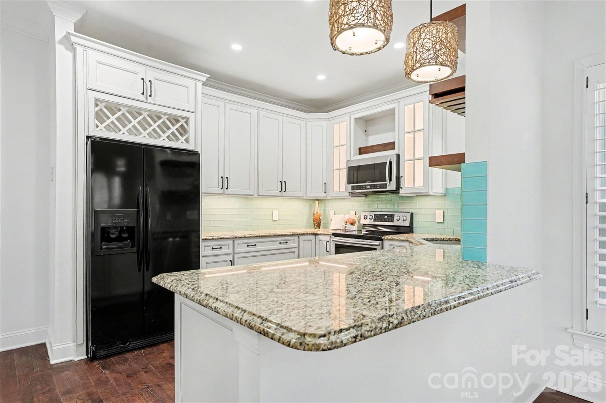 Blue Stone Harbor - Residential