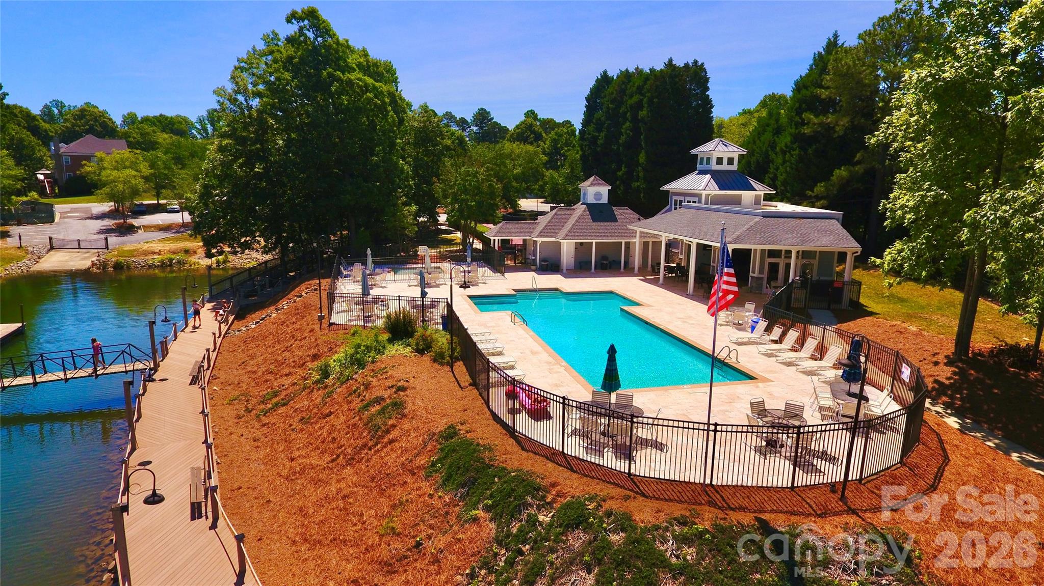 Blue Stone Harbor - Residential