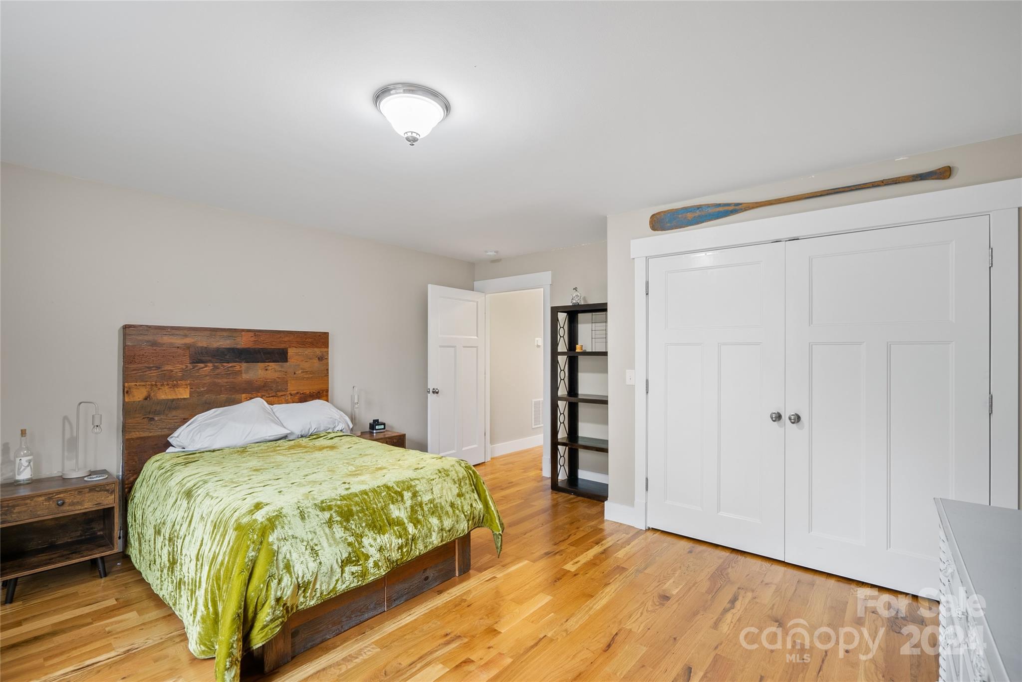 Haw Creek - Residential