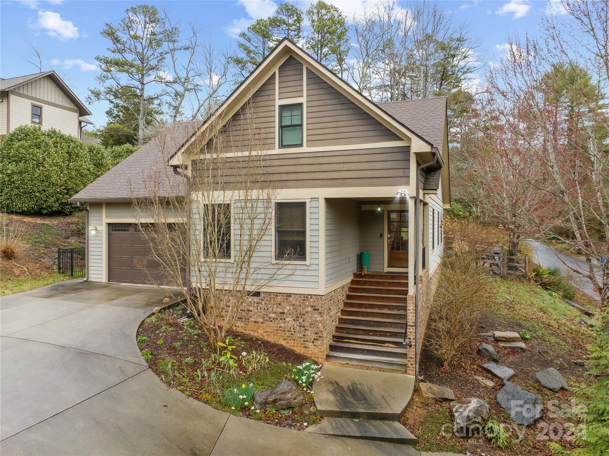 Haw Creek - Residential