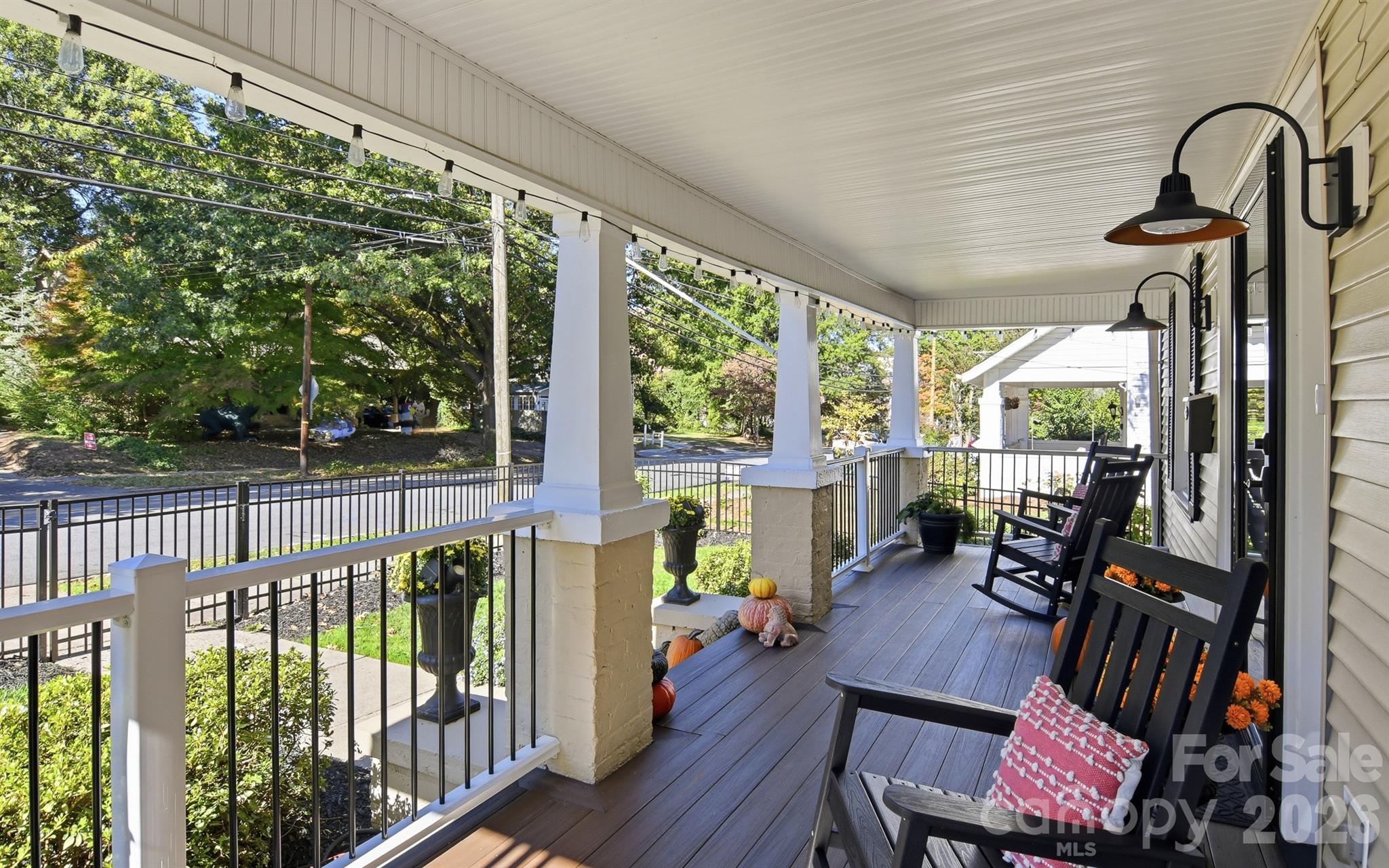 451 S Hawthorne Road 105