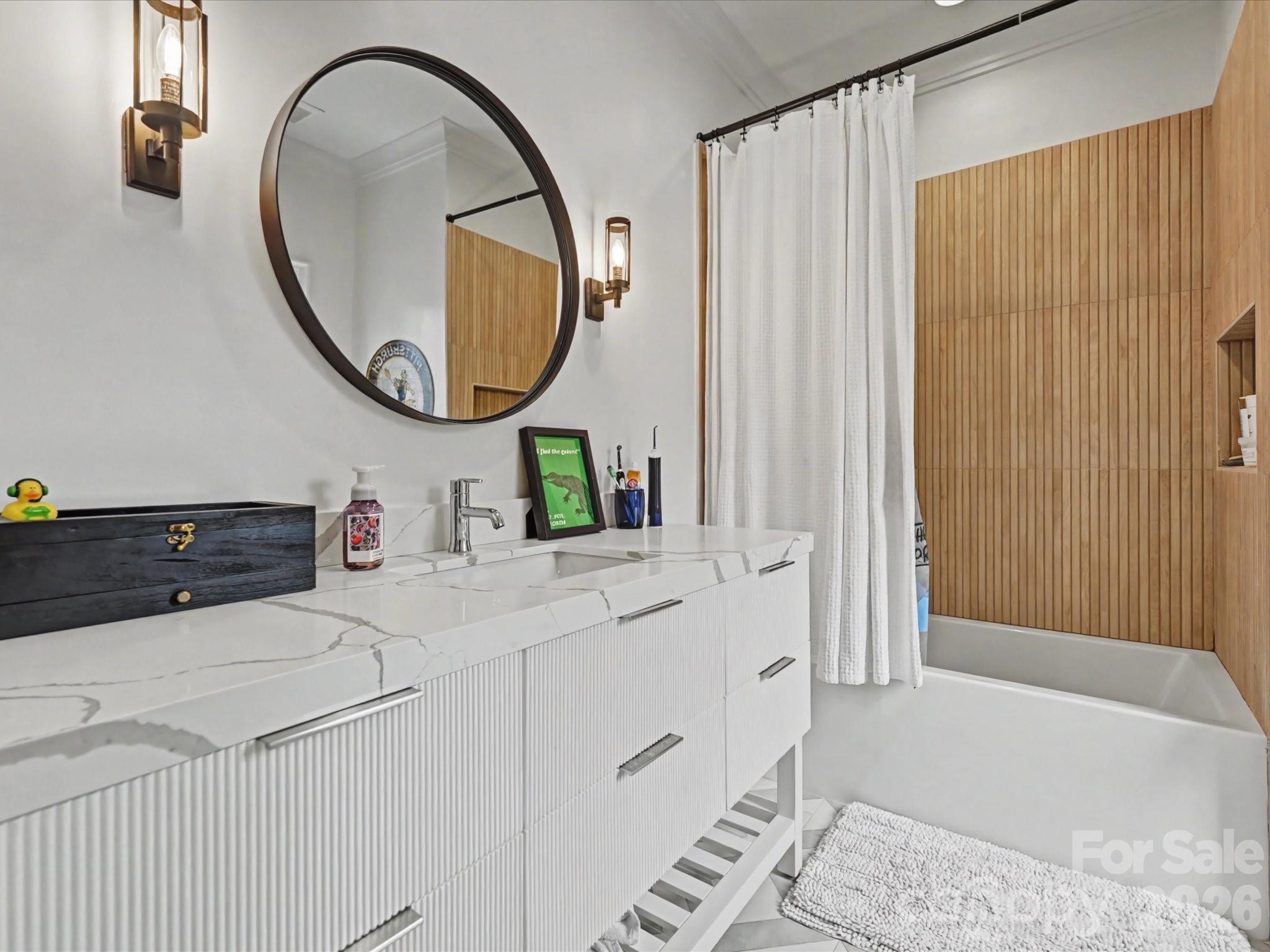 Myers Park Manor - Residential