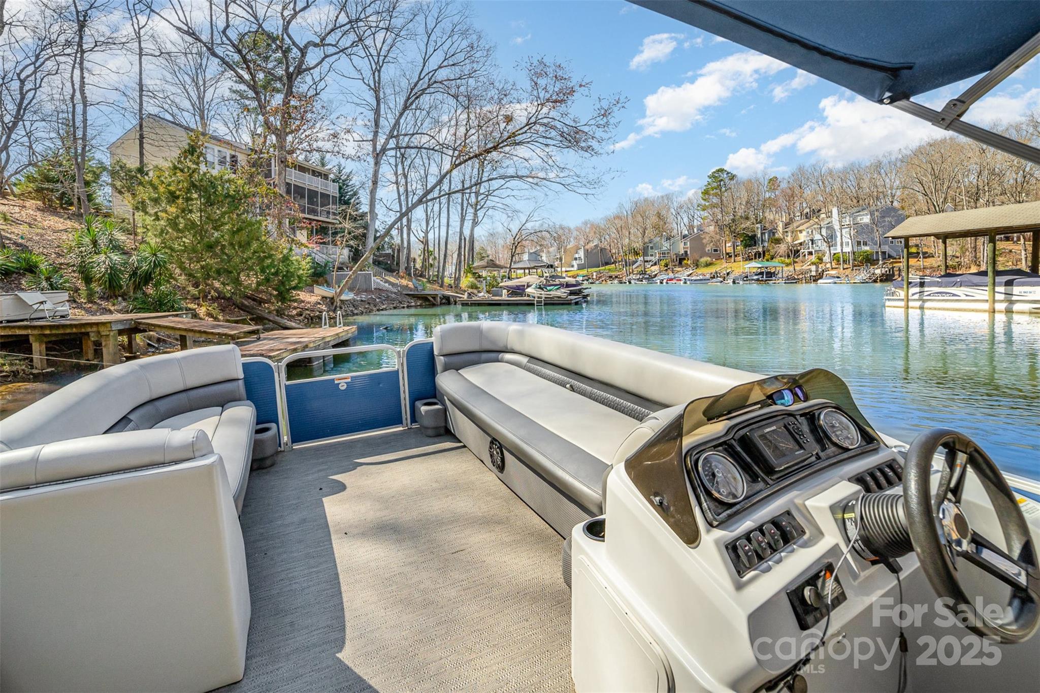 Tega Cay - Residential