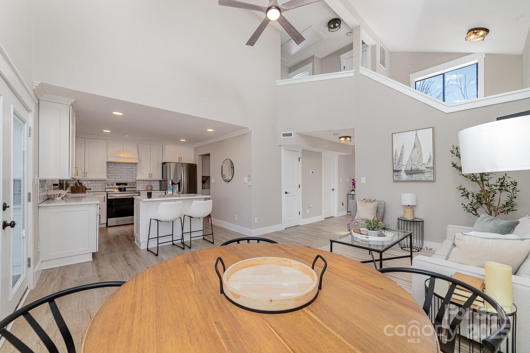 Tega Cay - Residential