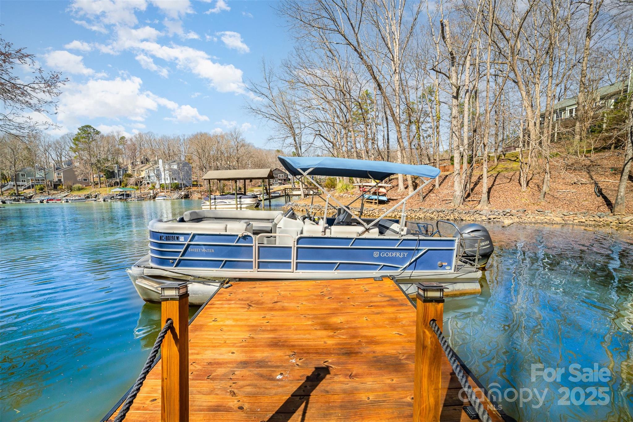 Tega Cay - Residential