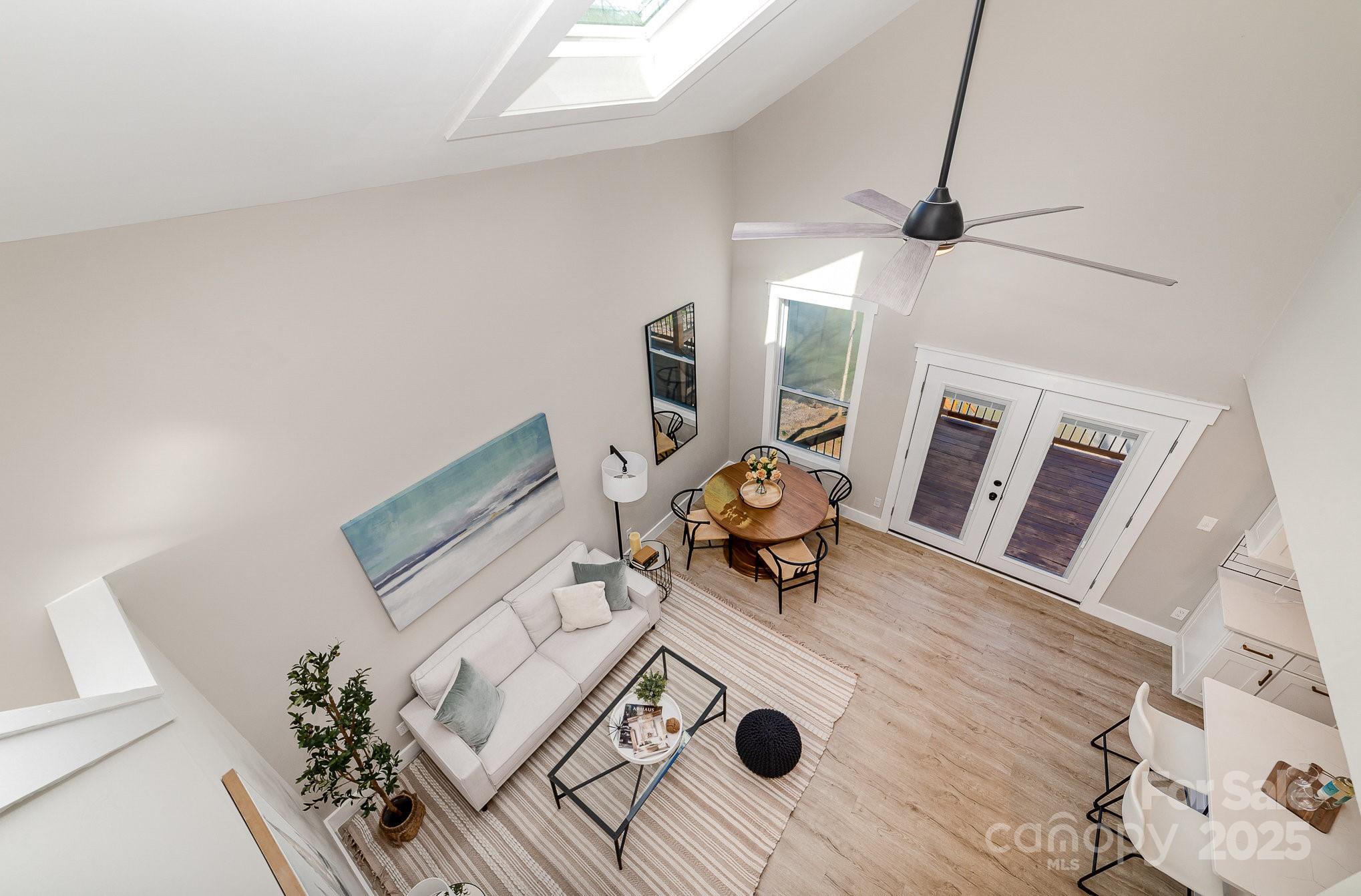 Tega Cay - Residential