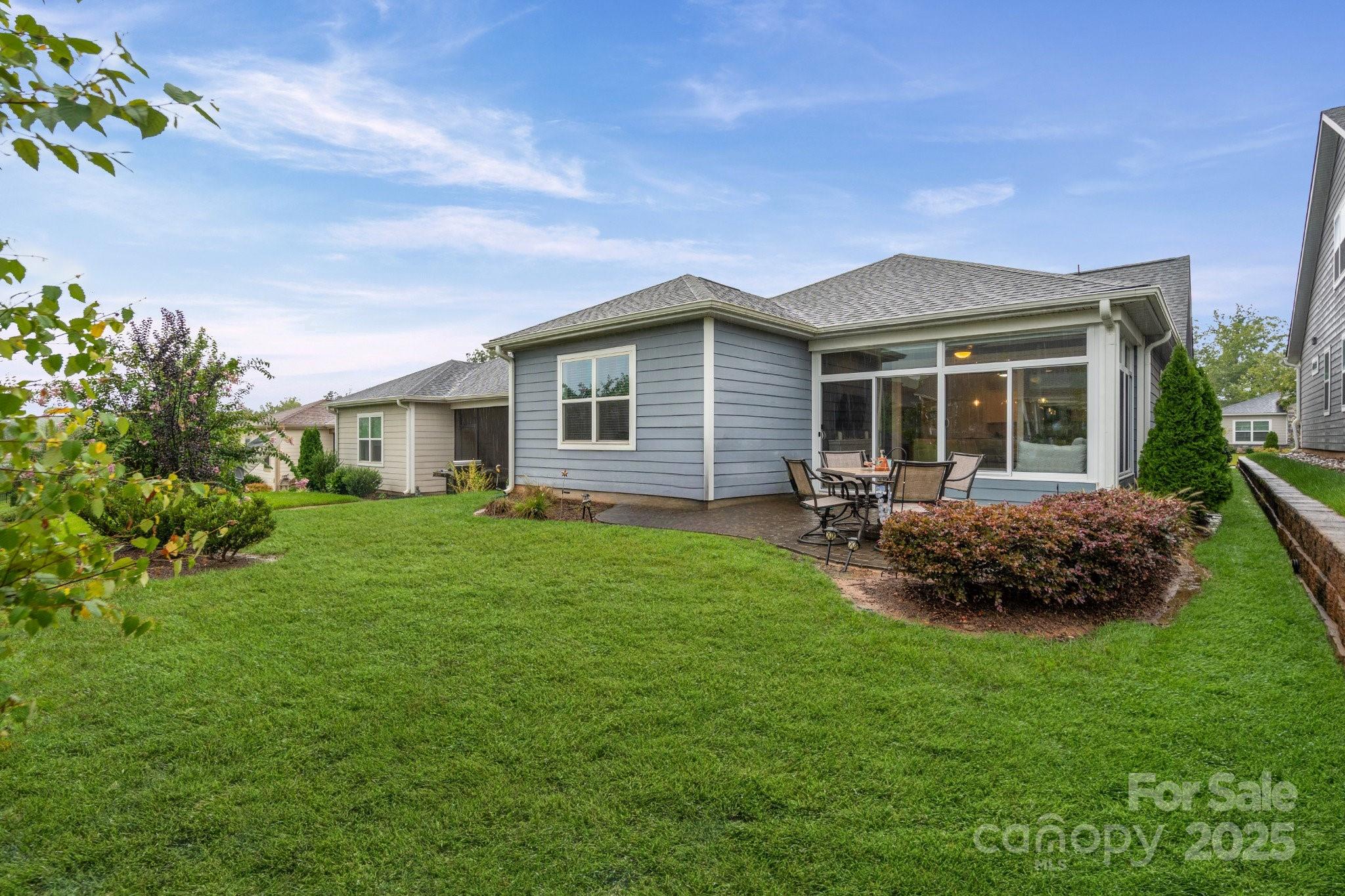 6160 Pier Drive